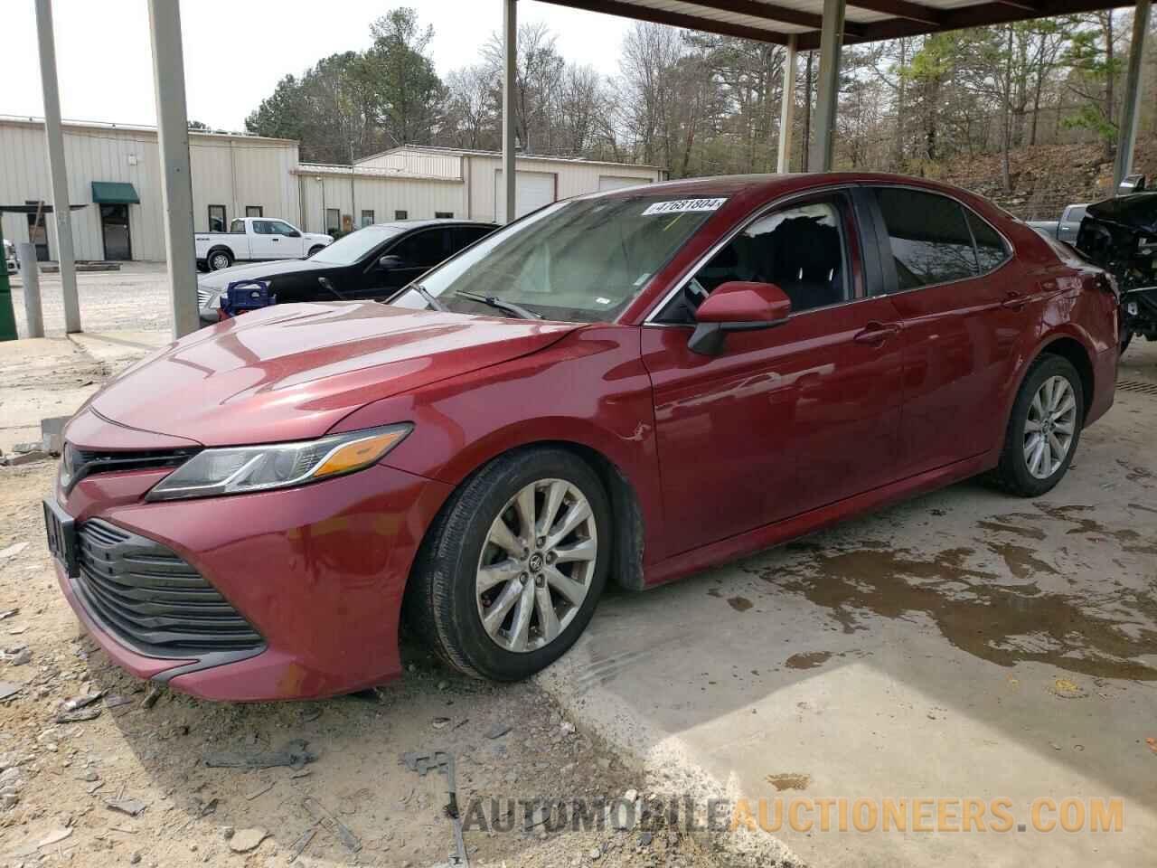 4T1B11HK2KU242474 TOYOTA CAMRY 2019