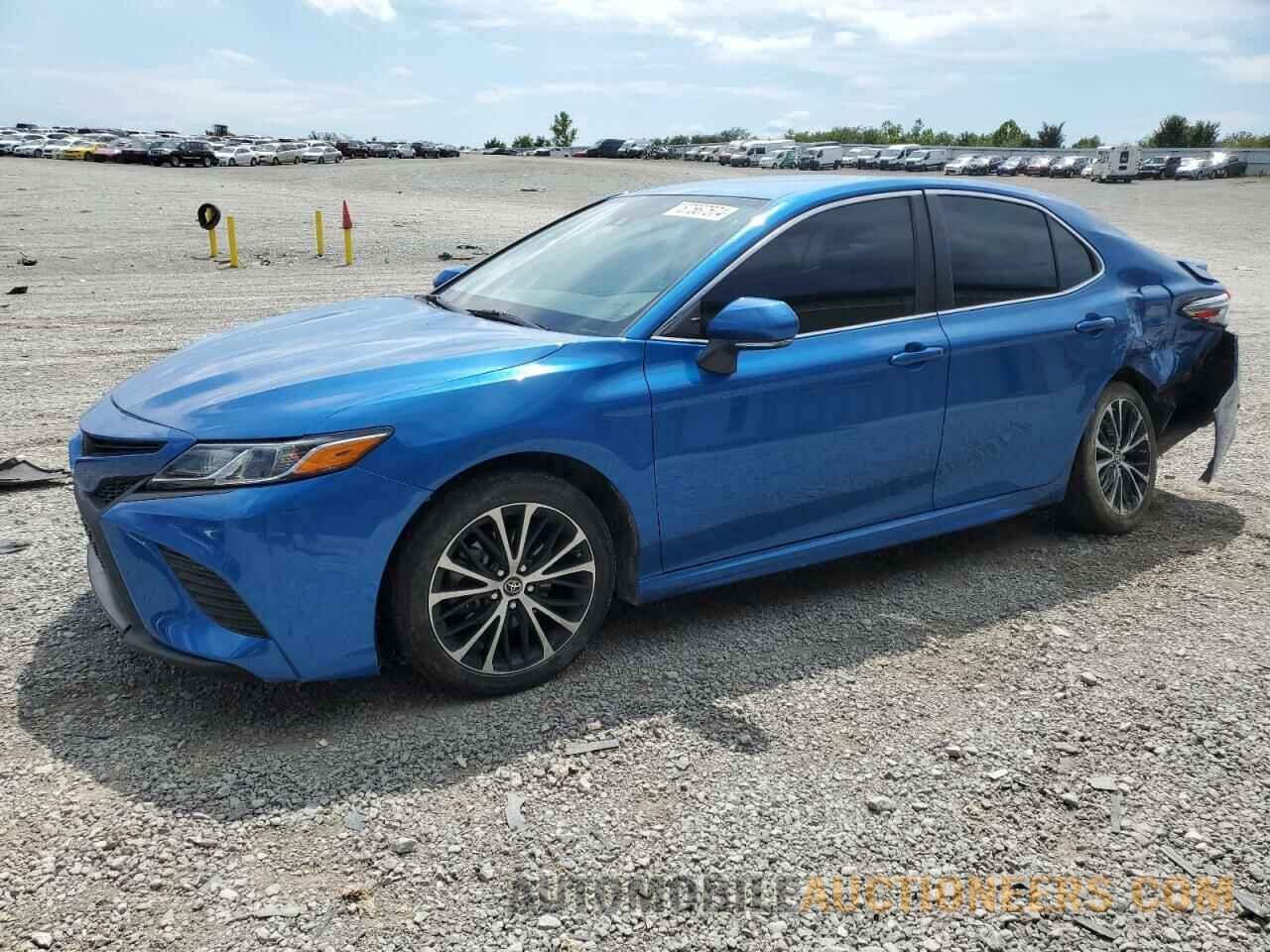 4T1B11HK2KU243981 TOYOTA CAMRY 2019