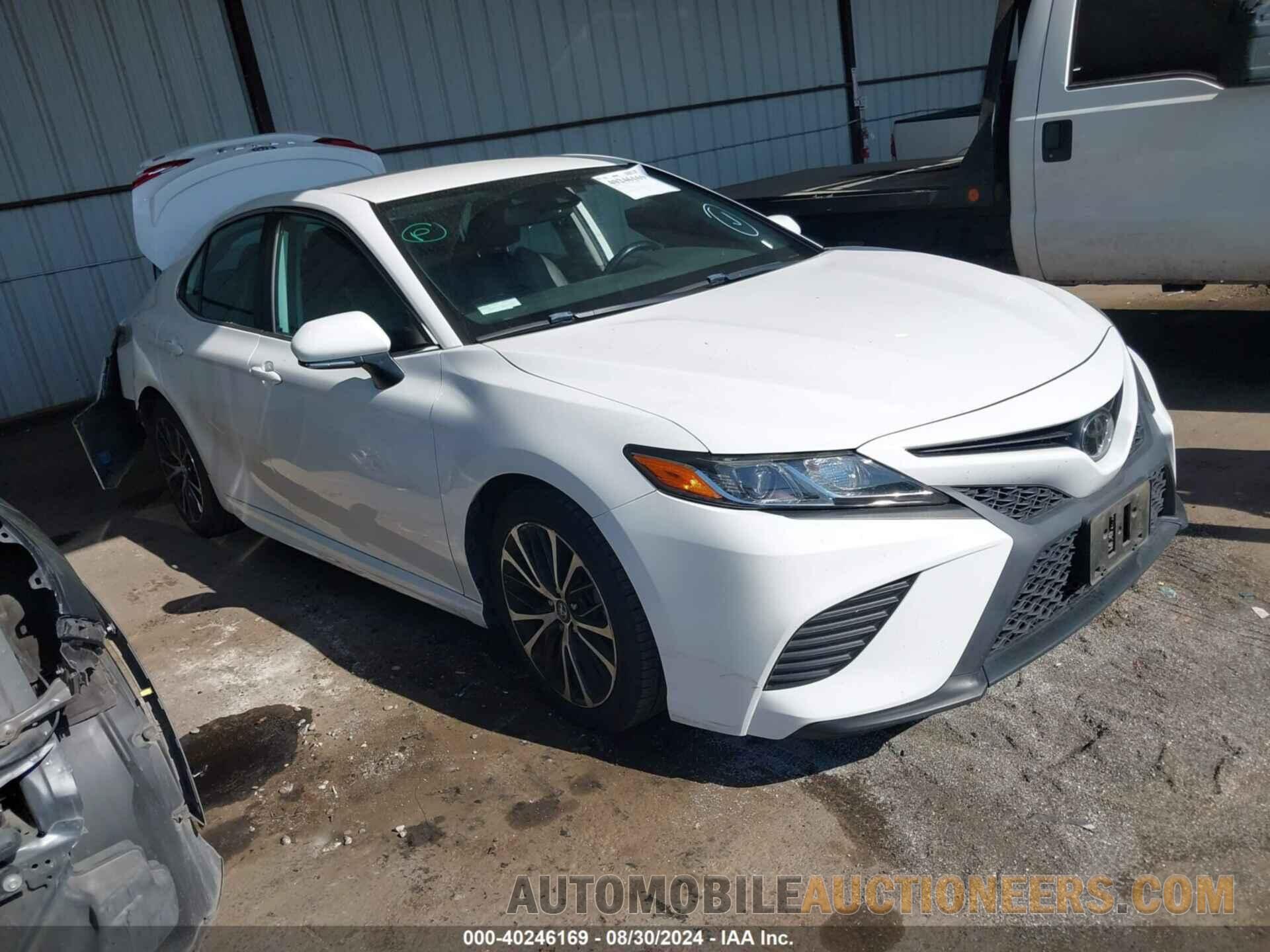 4T1B11HK2KU244483 TOYOTA CAMRY 2019