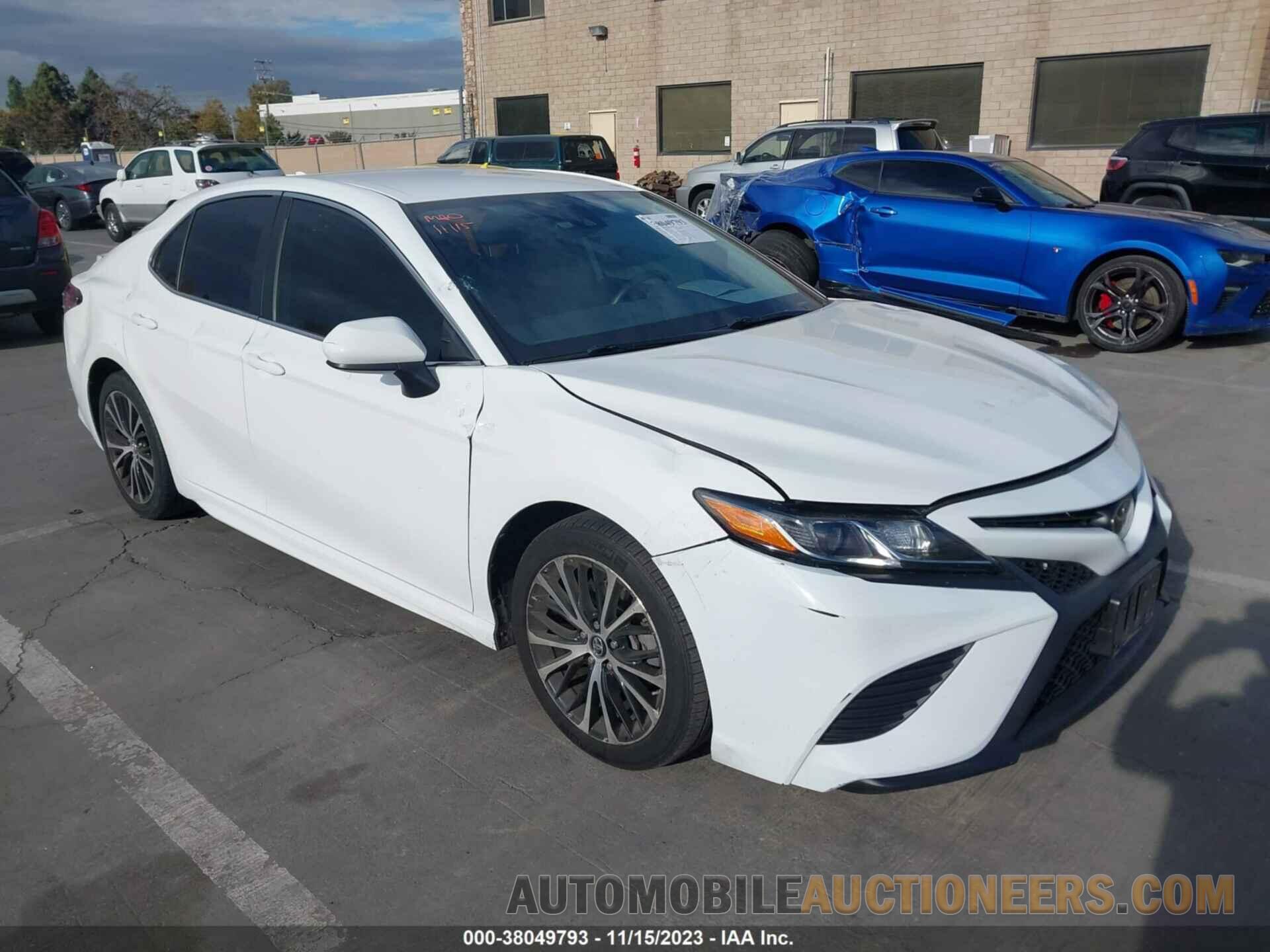 4T1B11HK2KU249831 TOYOTA CAMRY 2019