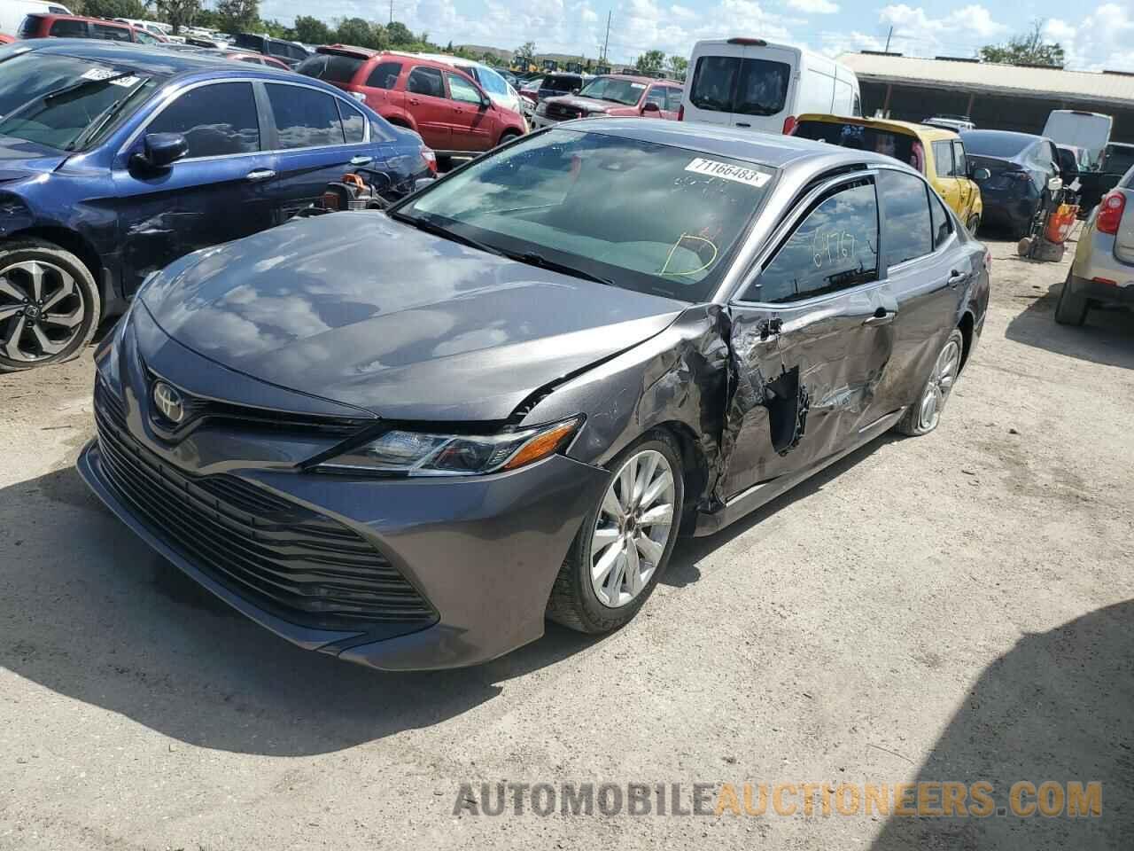 4T1B11HK2KU250364 TOYOTA CAMRY 2019