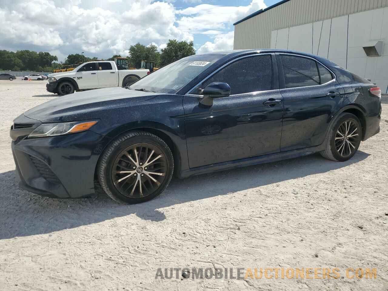 4T1B11HK2KU252406 TOYOTA CAMRY 2019