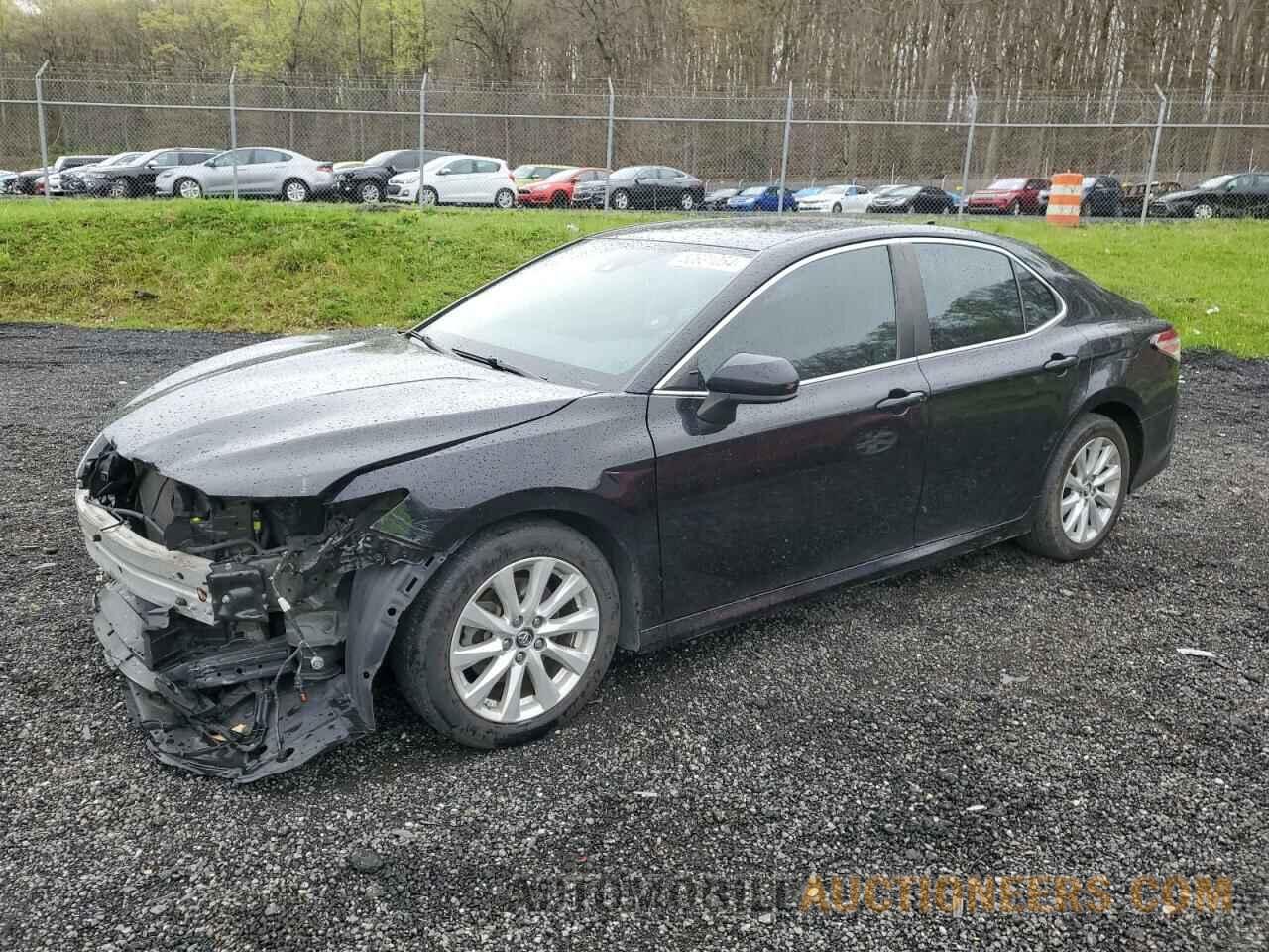 4T1B11HK2KU252745 TOYOTA CAMRY 2019