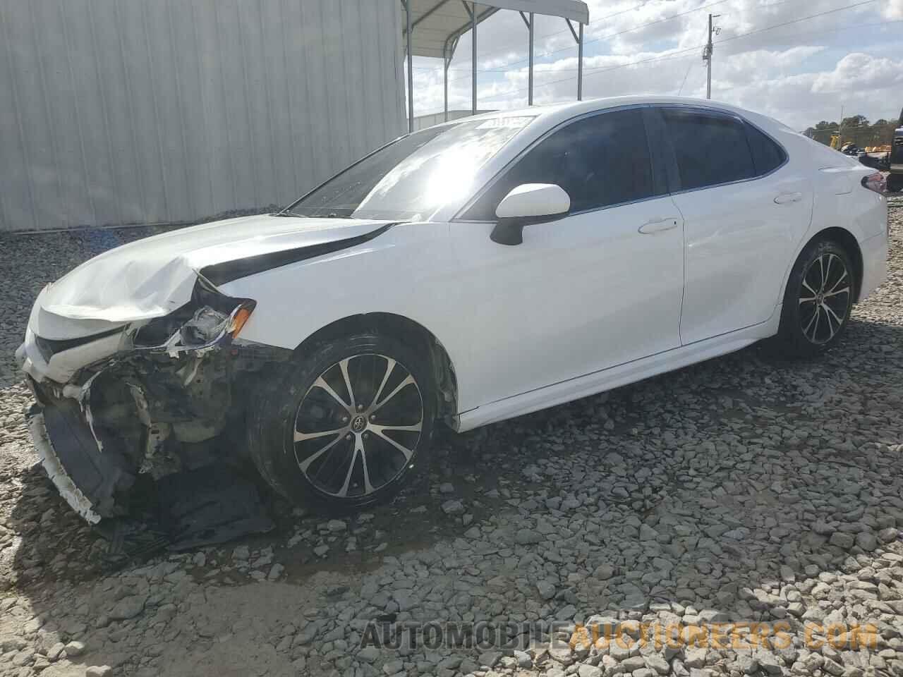 4T1B11HK2KU256133 TOYOTA CAMRY 2019