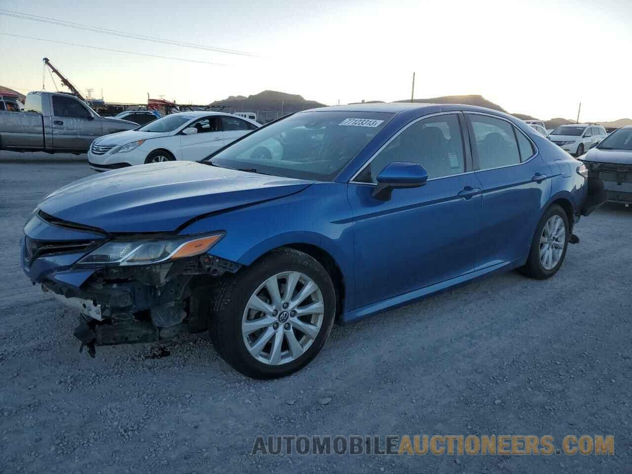 4T1B11HK2KU266709 TOYOTA CAMRY 2019