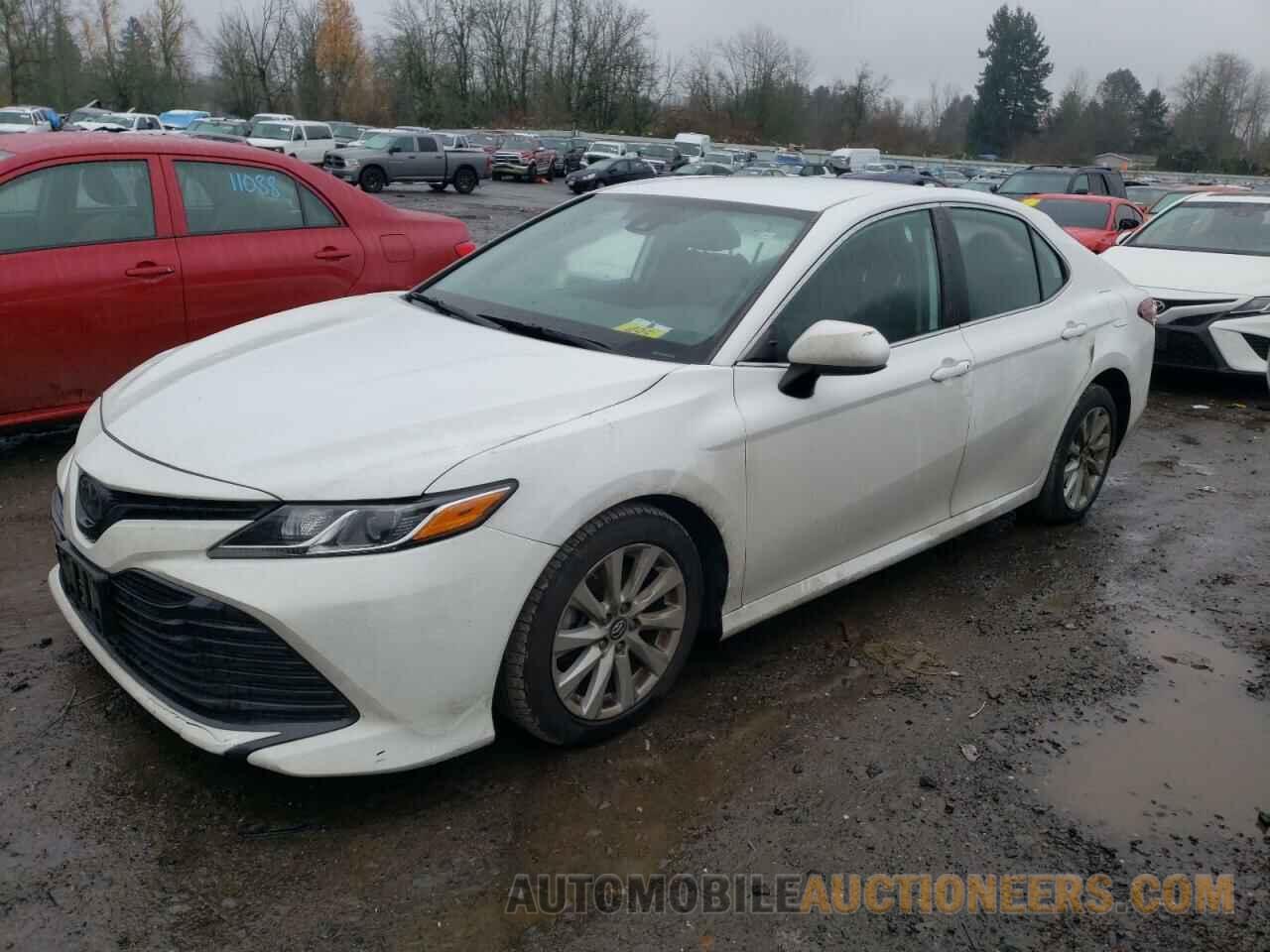 4T1B11HK2KU267181 TOYOTA CAMRY 2019