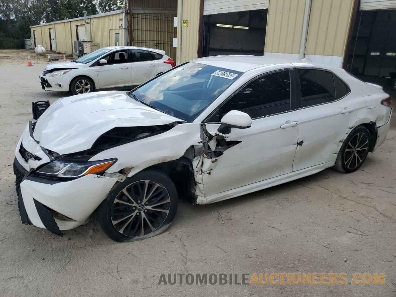 4T1B11HK2KU268928 TOYOTA CAMRY 2019