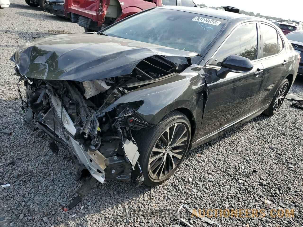 4T1B11HK2KU271733 TOYOTA CAMRY 2019