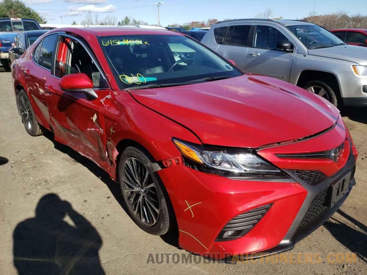 4T1B11HK2KU272106 TOYOTA CAMRY 2019