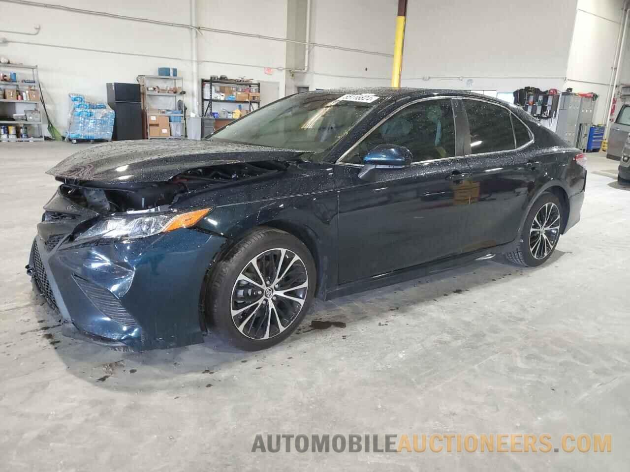 4T1B11HK2KU277998 TOYOTA CAMRY 2019