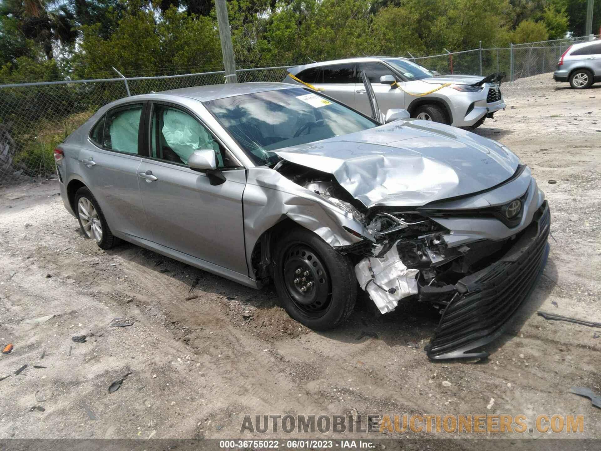 4T1B11HK2KU291349 TOYOTA CAMRY 2019