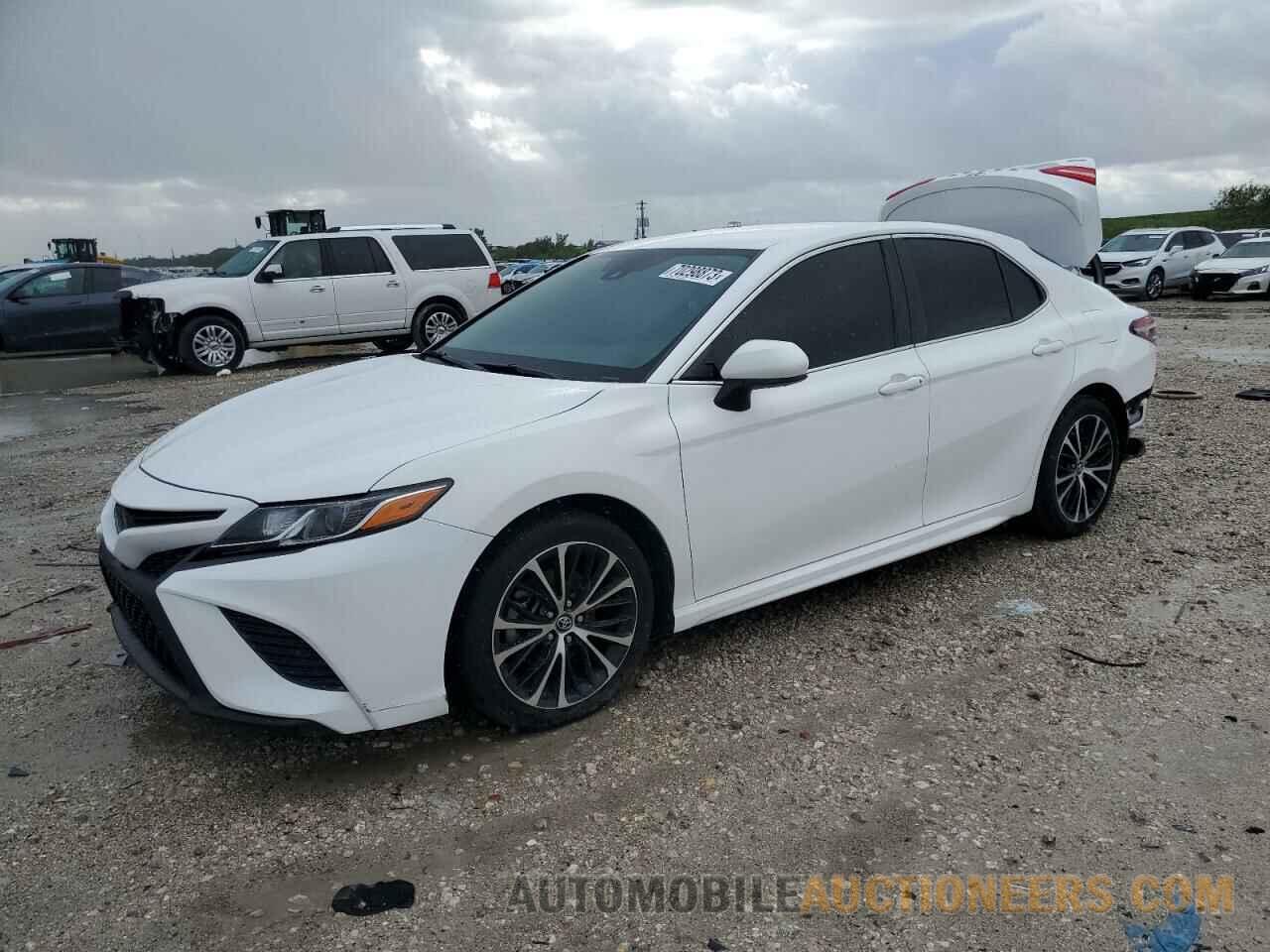 4T1B11HK2KU292680 TOYOTA CAMRY 2019