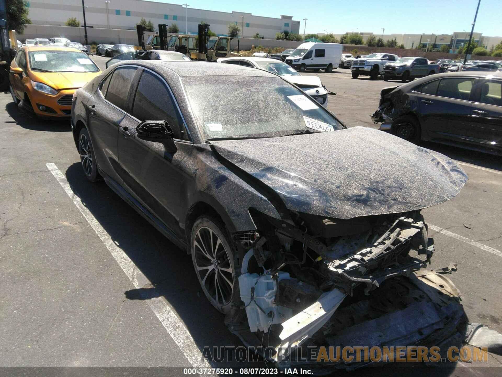 4T1B11HK2KU684249 TOYOTA CAMRY 2019