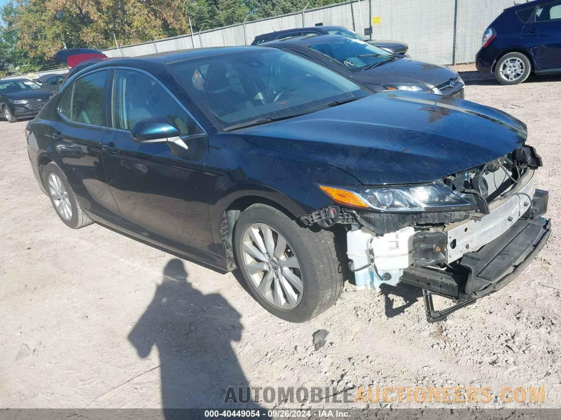 4T1B11HK2KU684574 TOYOTA CAMRY 2019