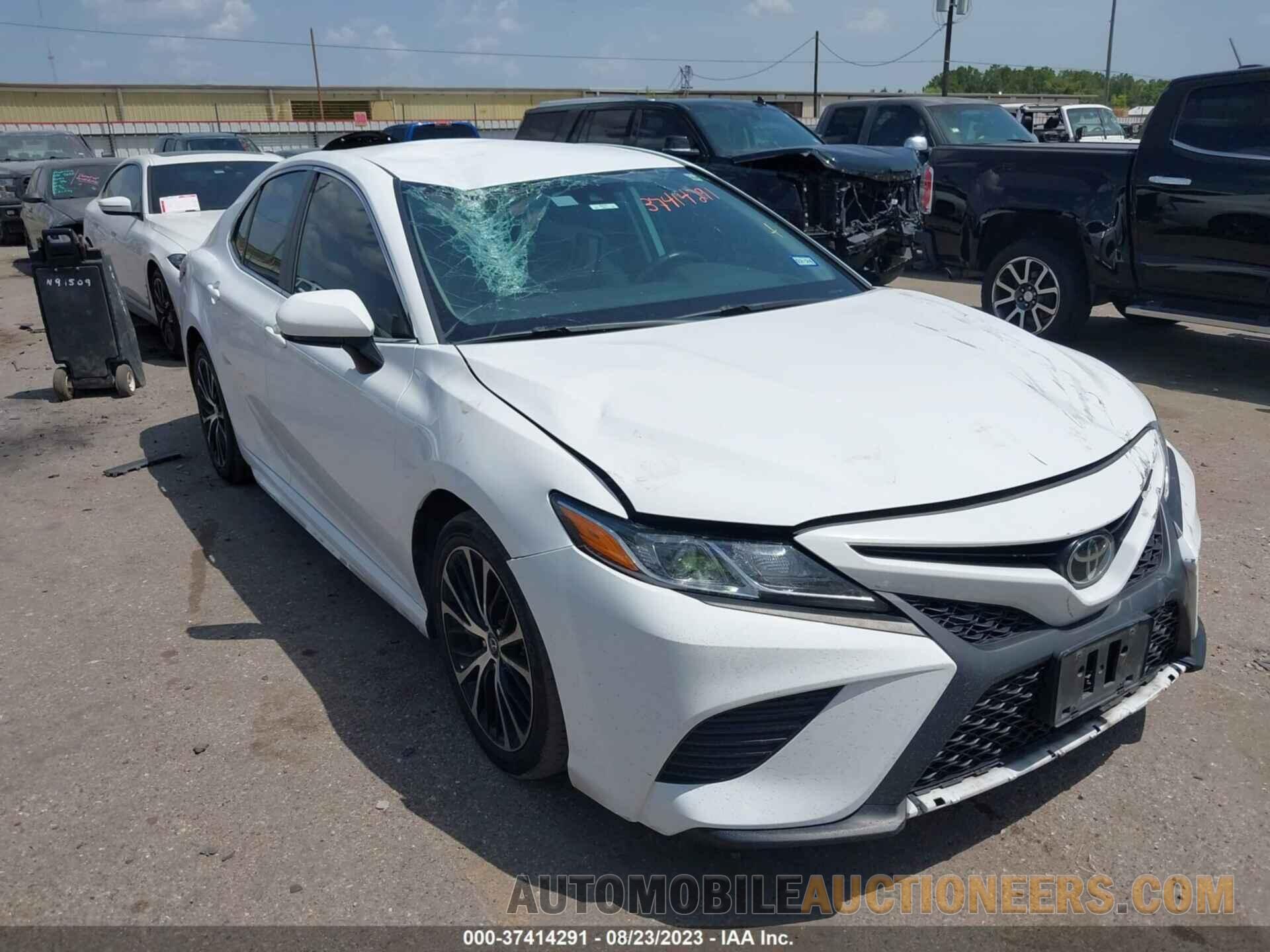 4T1B11HK2KU690150 TOYOTA CAMRY 2019