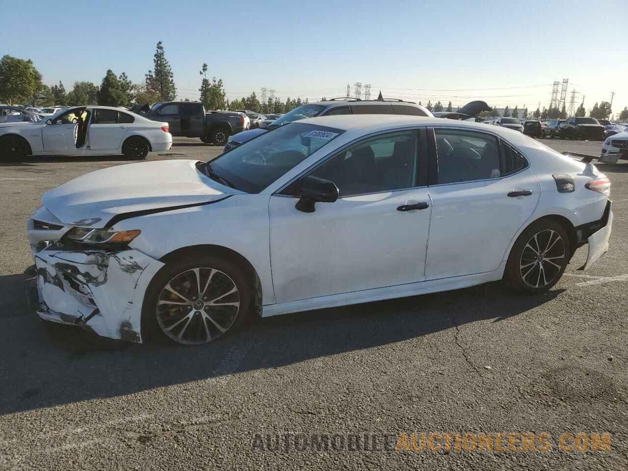 4T1B11HK2KU691749 TOYOTA CAMRY 2019