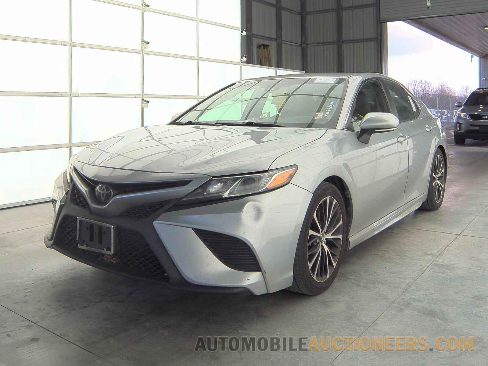 4T1B11HK2KU693629 Toyota Camry 2019