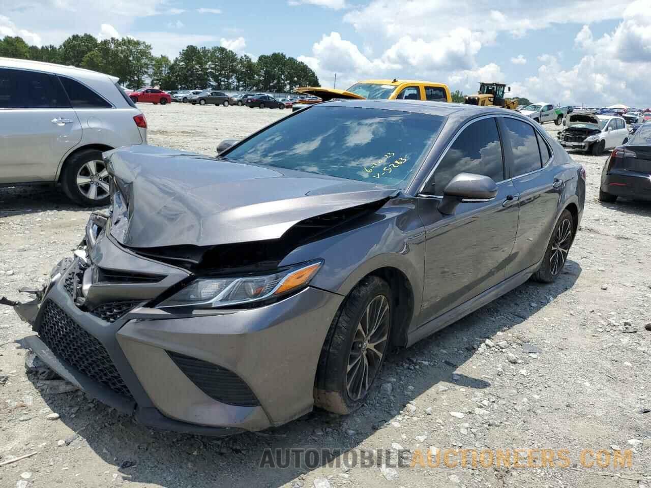 4T1B11HK2KU695283 TOYOTA CAMRY 2019