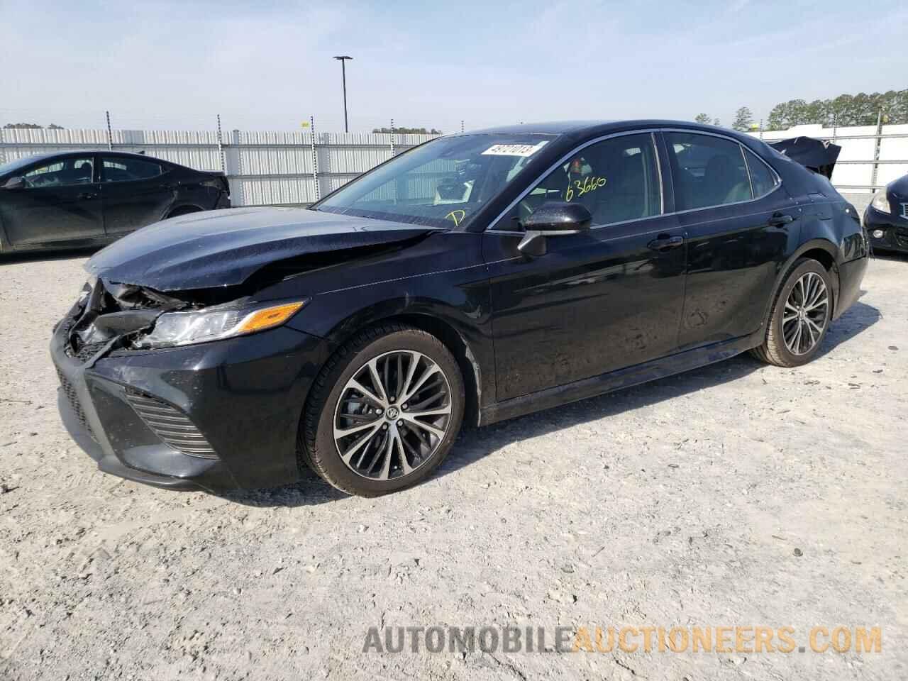 4T1B11HK2KU699690 TOYOTA CAMRY 2019