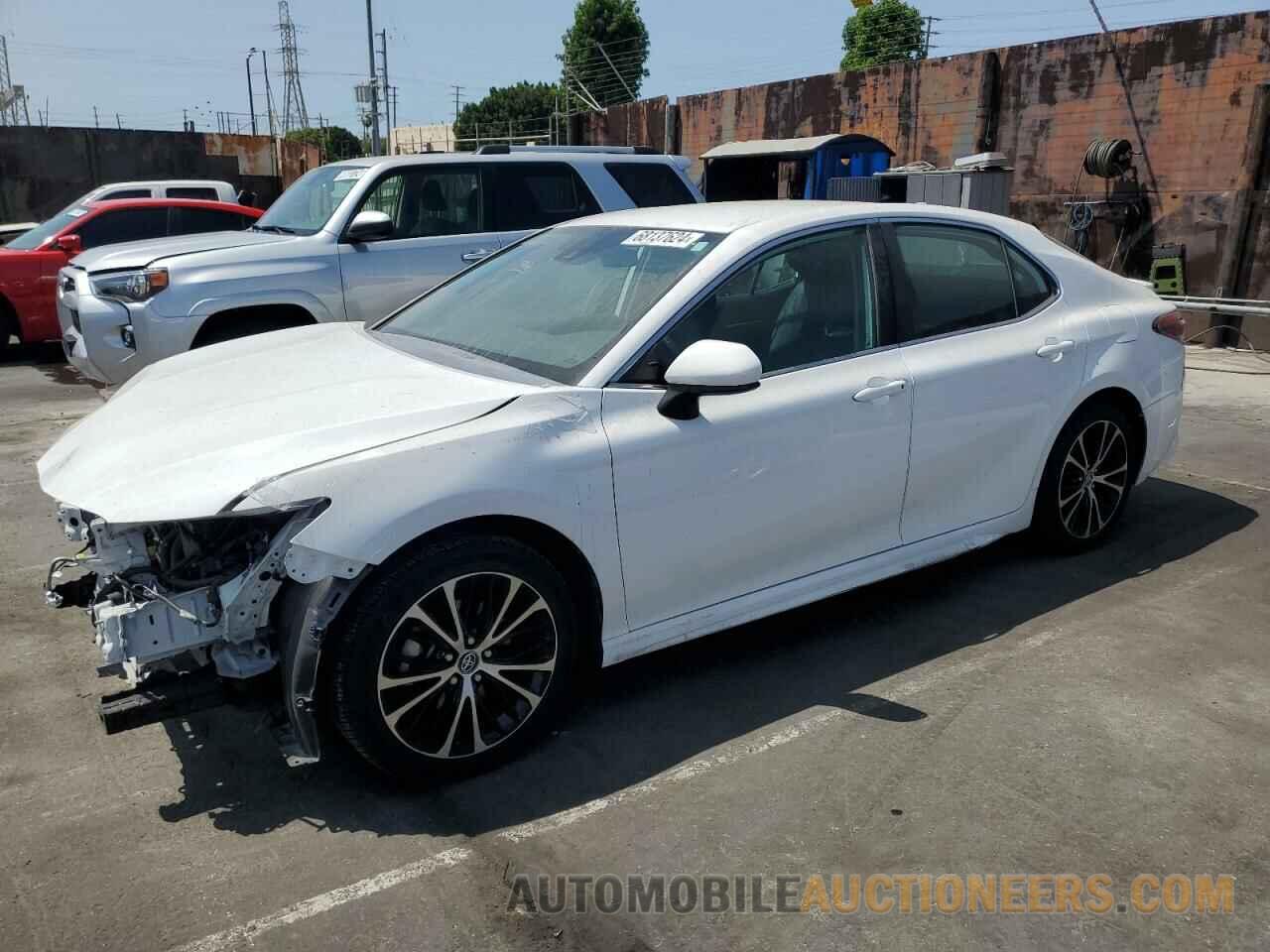 4T1B11HK2KU702846 TOYOTA CAMRY 2019