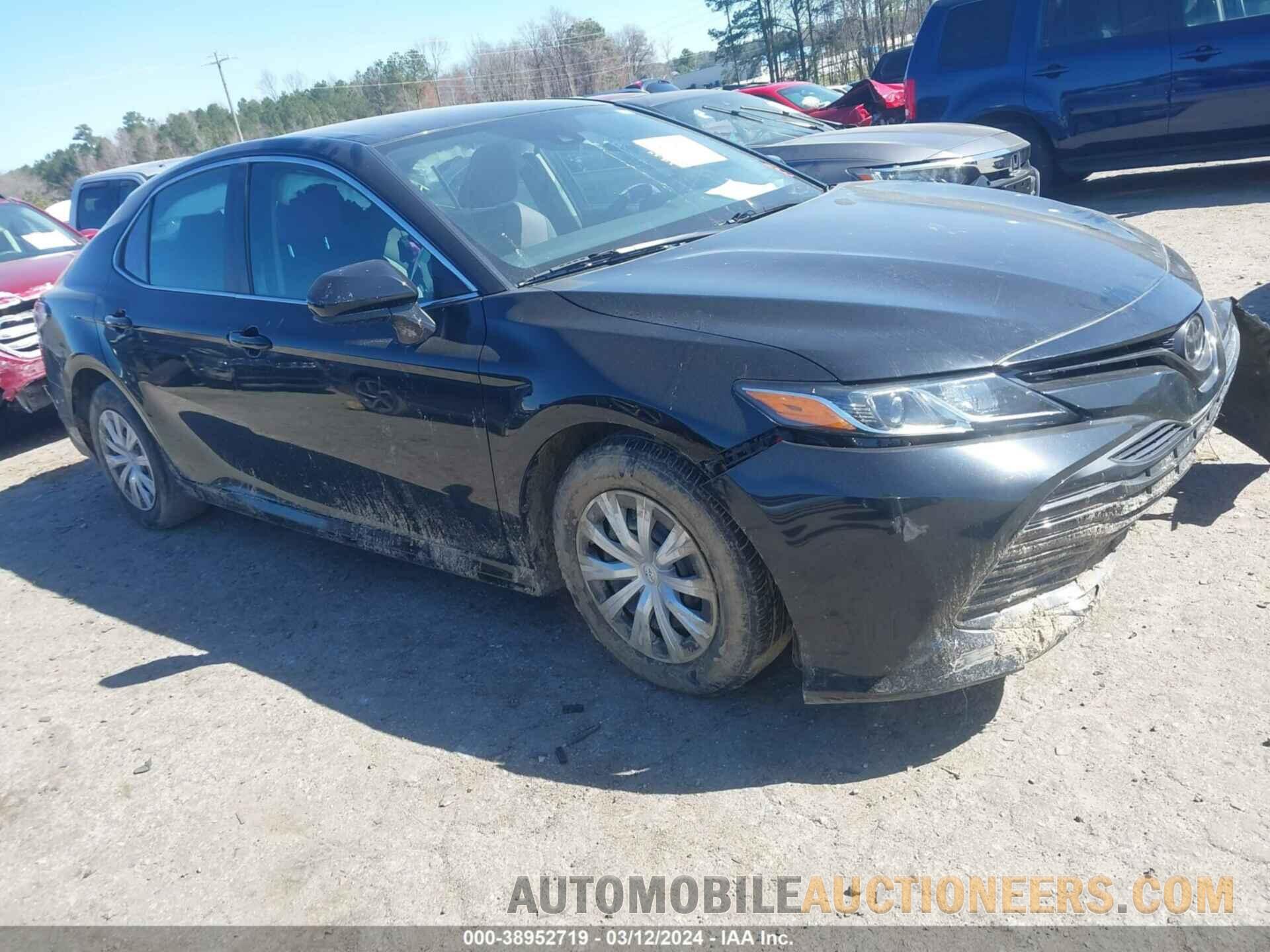 4T1B11HK2KU705844 TOYOTA CAMRY 2019