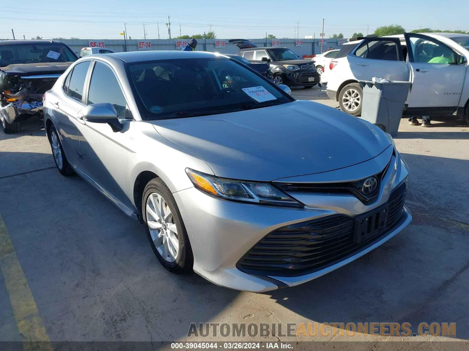 4T1B11HK2KU706640 TOYOTA CAMRY 2019