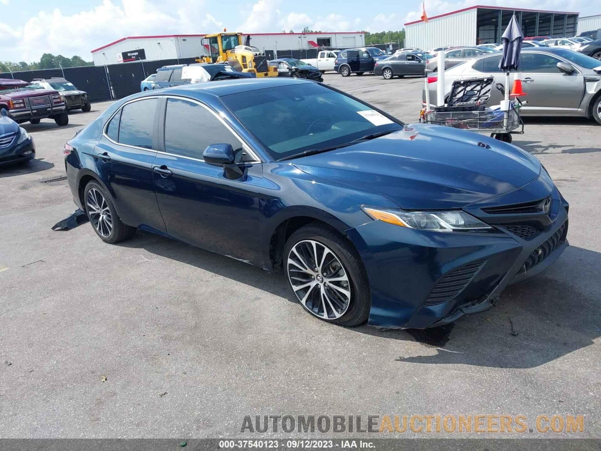 4T1B11HK2KU709831 TOYOTA CAMRY 2019