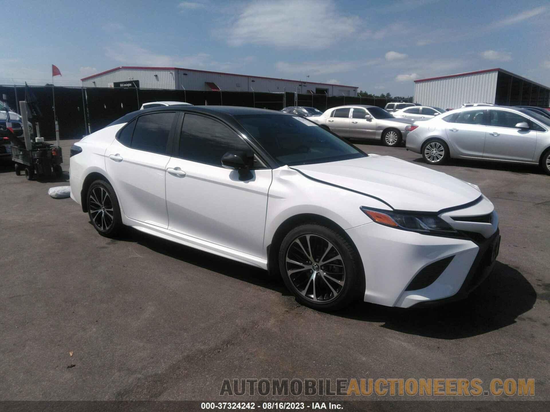 4T1B11HK2KU710736 TOYOTA CAMRY 2019