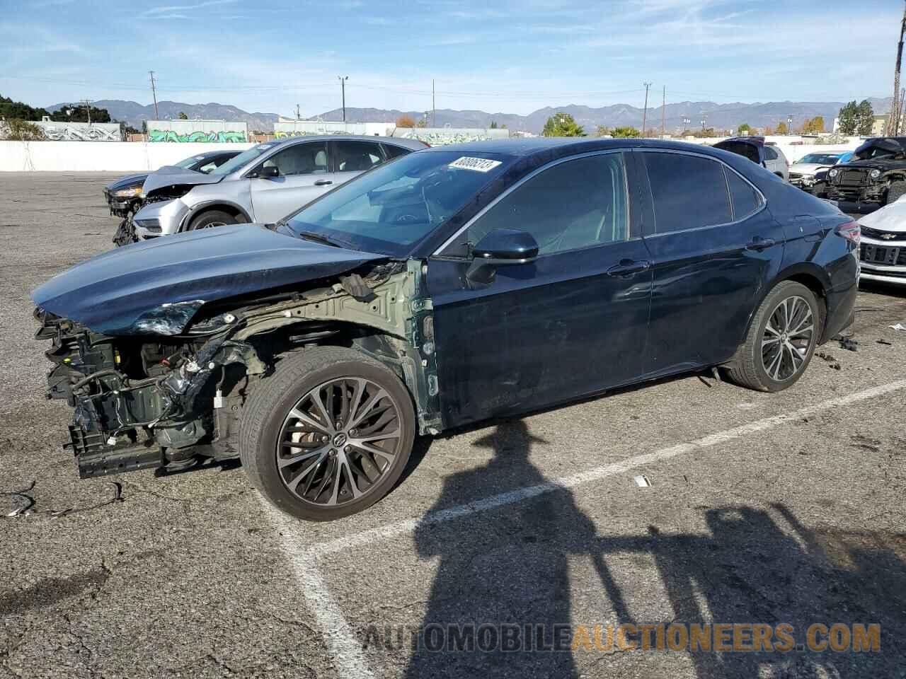 4T1B11HK2KU716195 TOYOTA CAMRY 2019