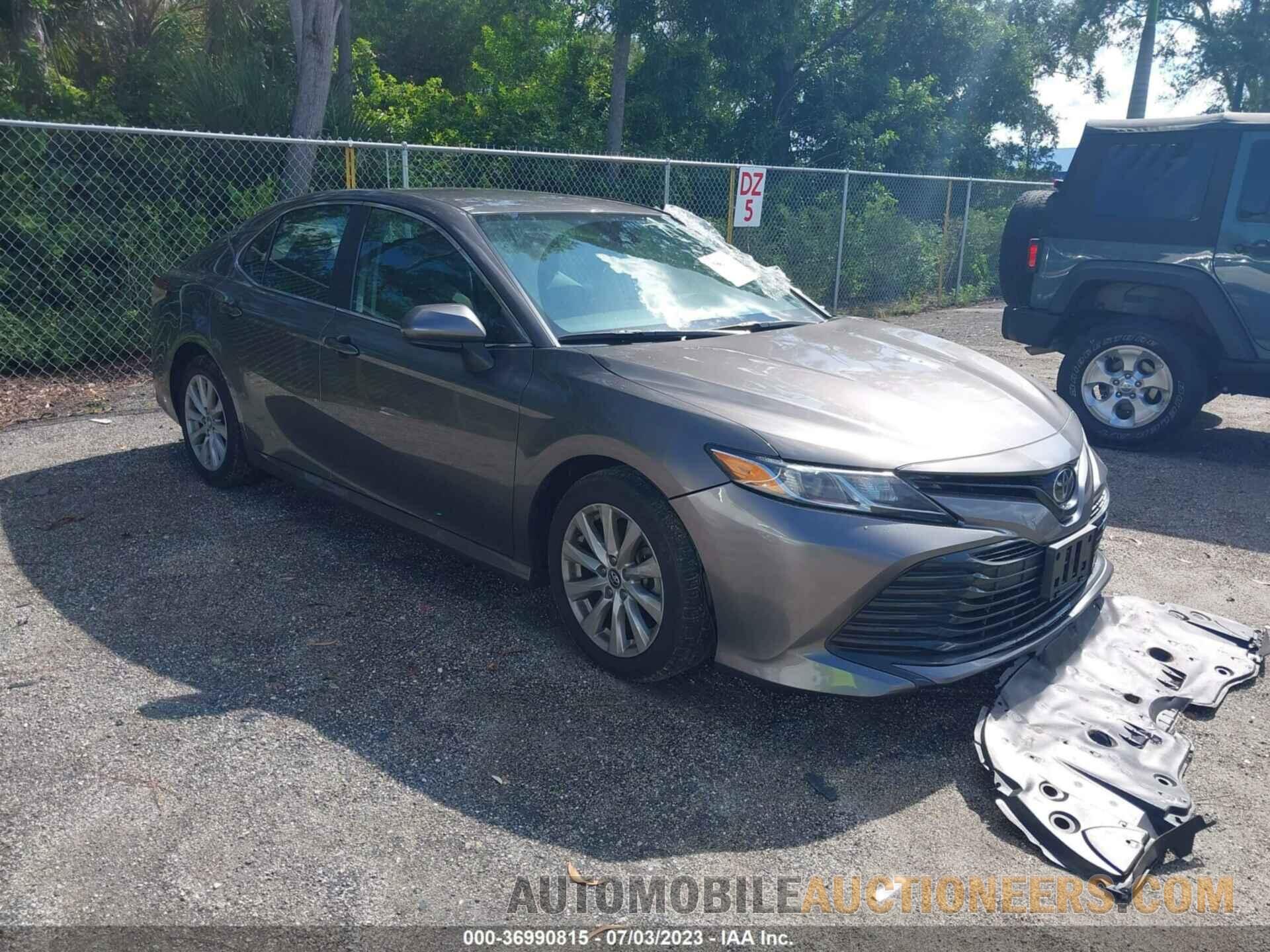 4T1B11HK2KU717430 TOYOTA CAMRY 2019