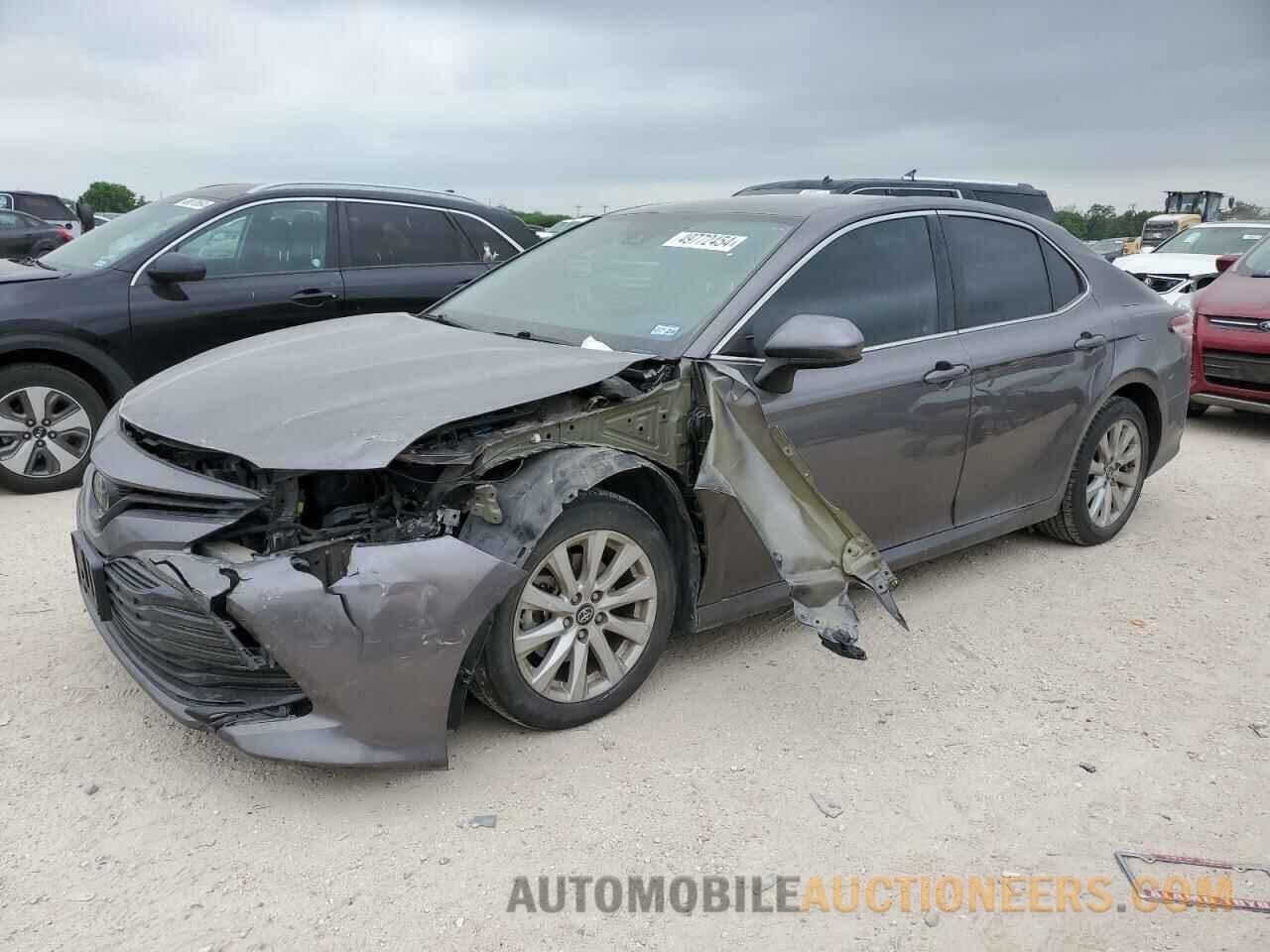 4T1B11HK2KU722014 TOYOTA CAMRY 2019