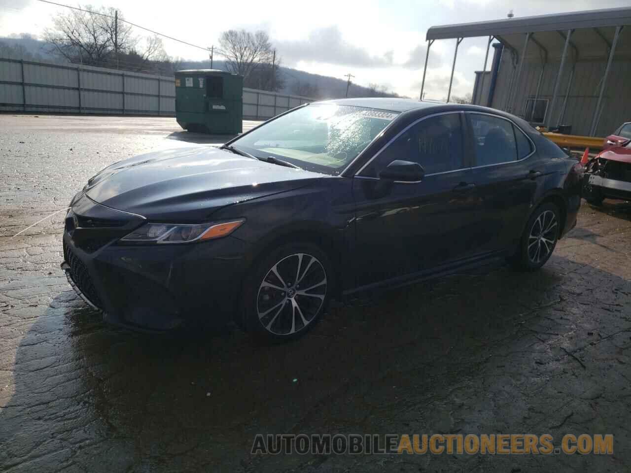 4T1B11HK2KU724054 TOYOTA CAMRY 2019