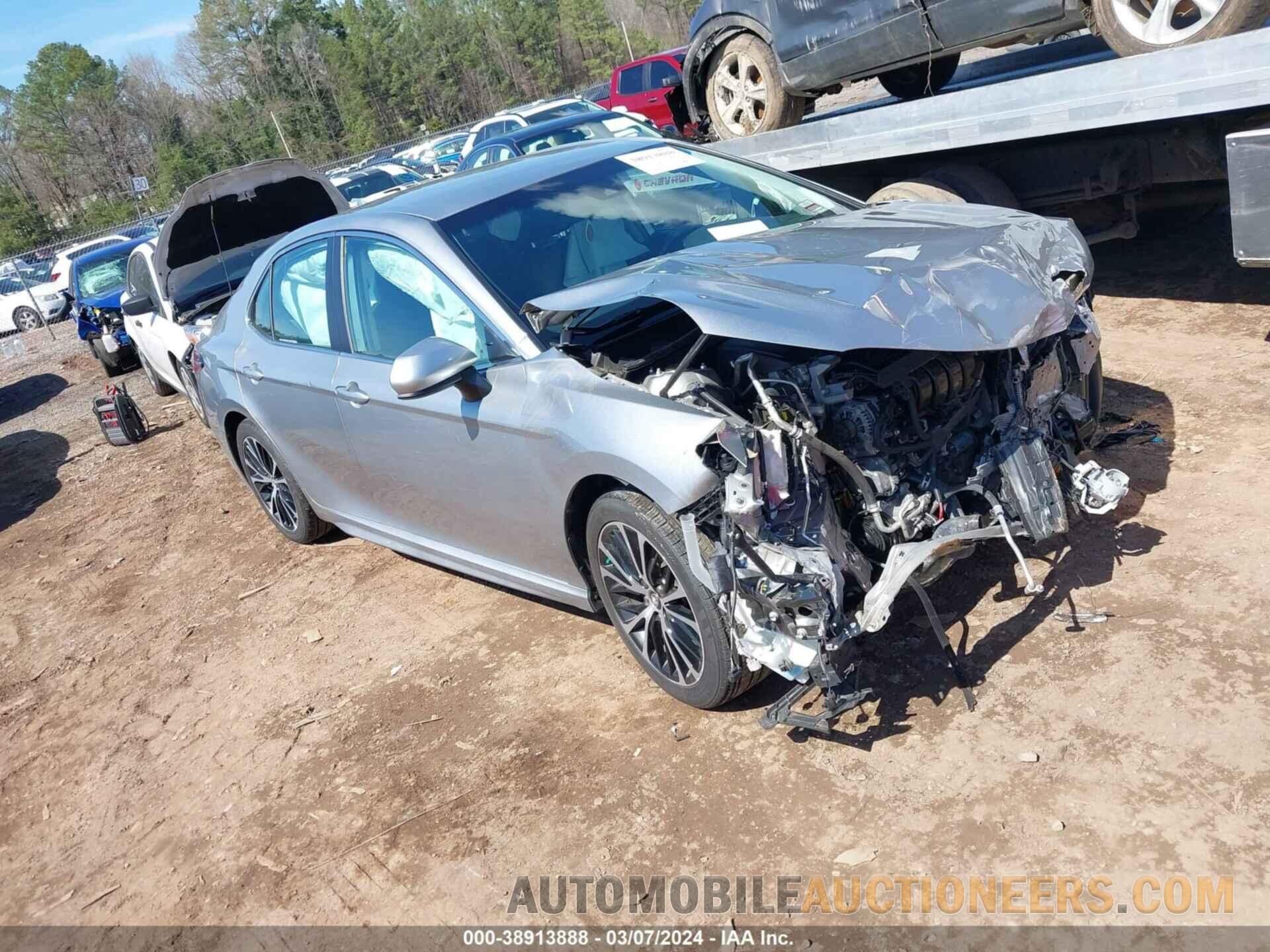 4T1B11HK2KU735412 TOYOTA CAMRY 2019