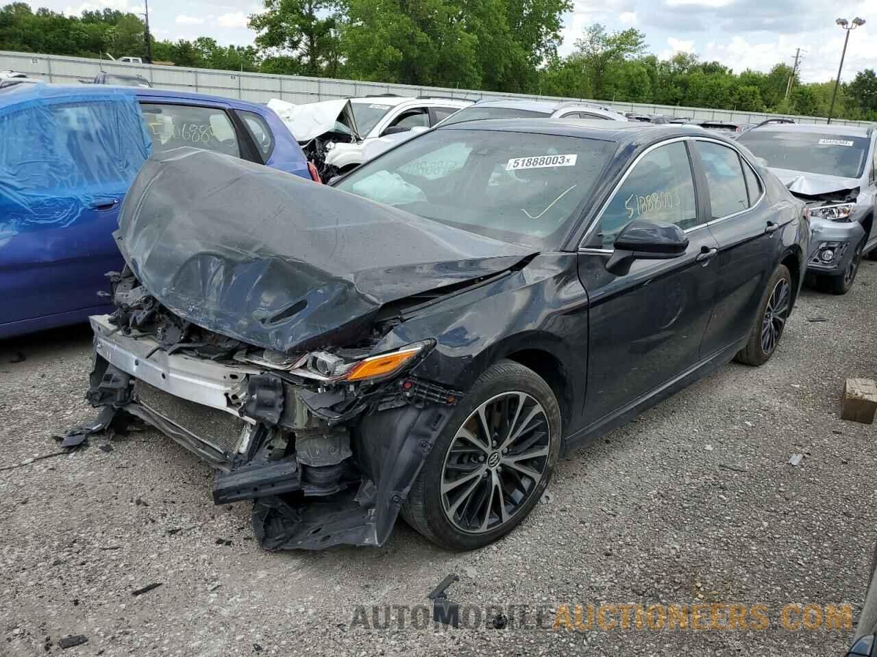 4T1B11HK2KU738262 TOYOTA CAMRY 2019