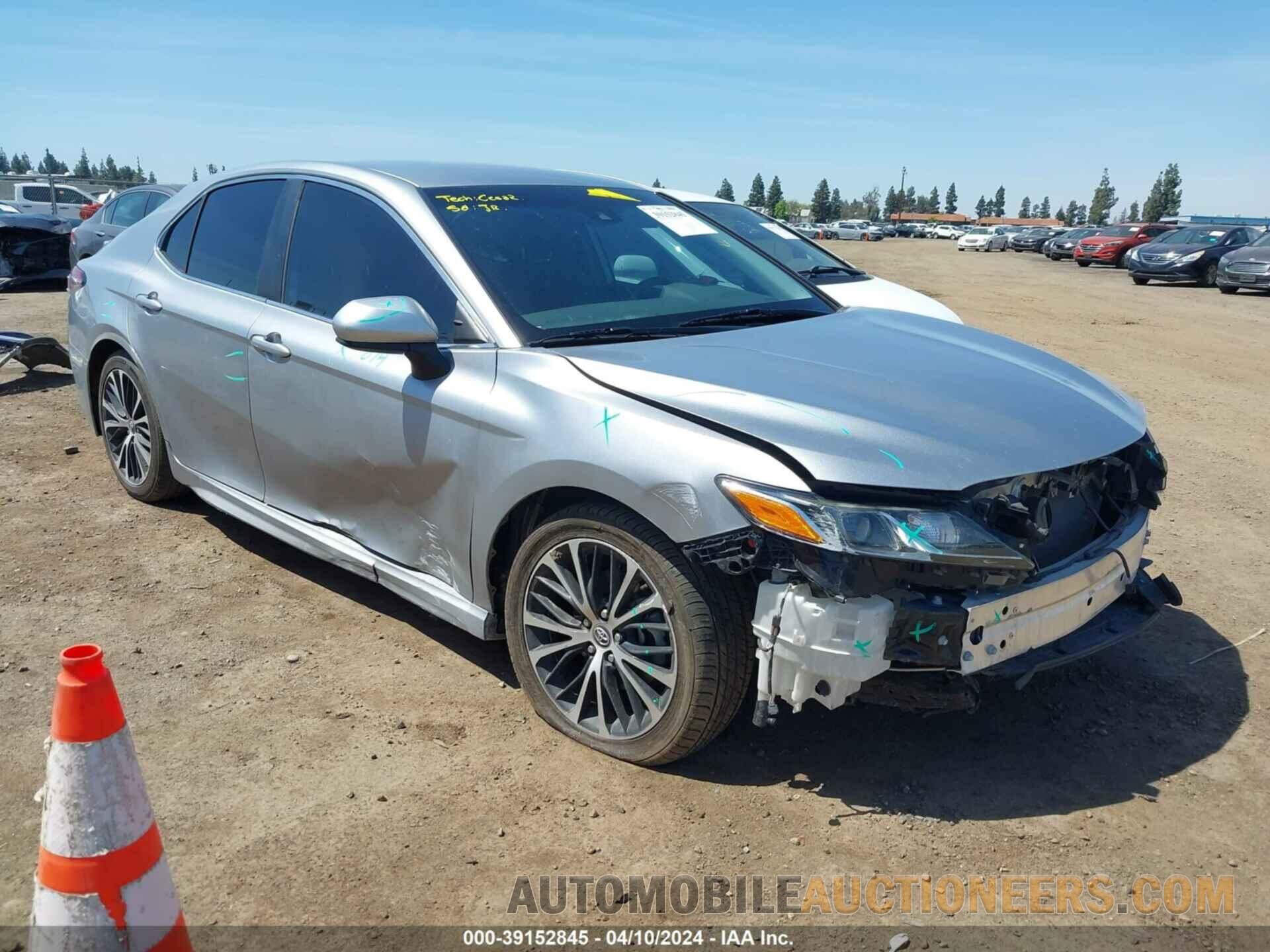 4T1B11HK2KU738424 TOYOTA CAMRY 2019