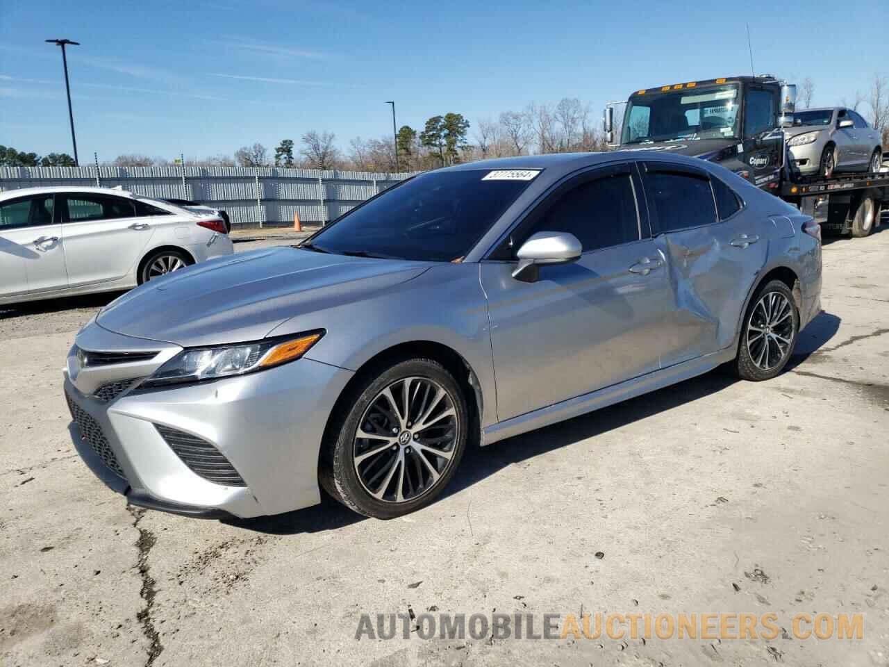 4T1B11HK2KU738486 TOYOTA CAMRY 2019