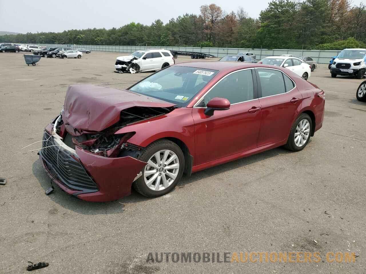 4T1B11HK2KU747771 TOYOTA CAMRY 2019