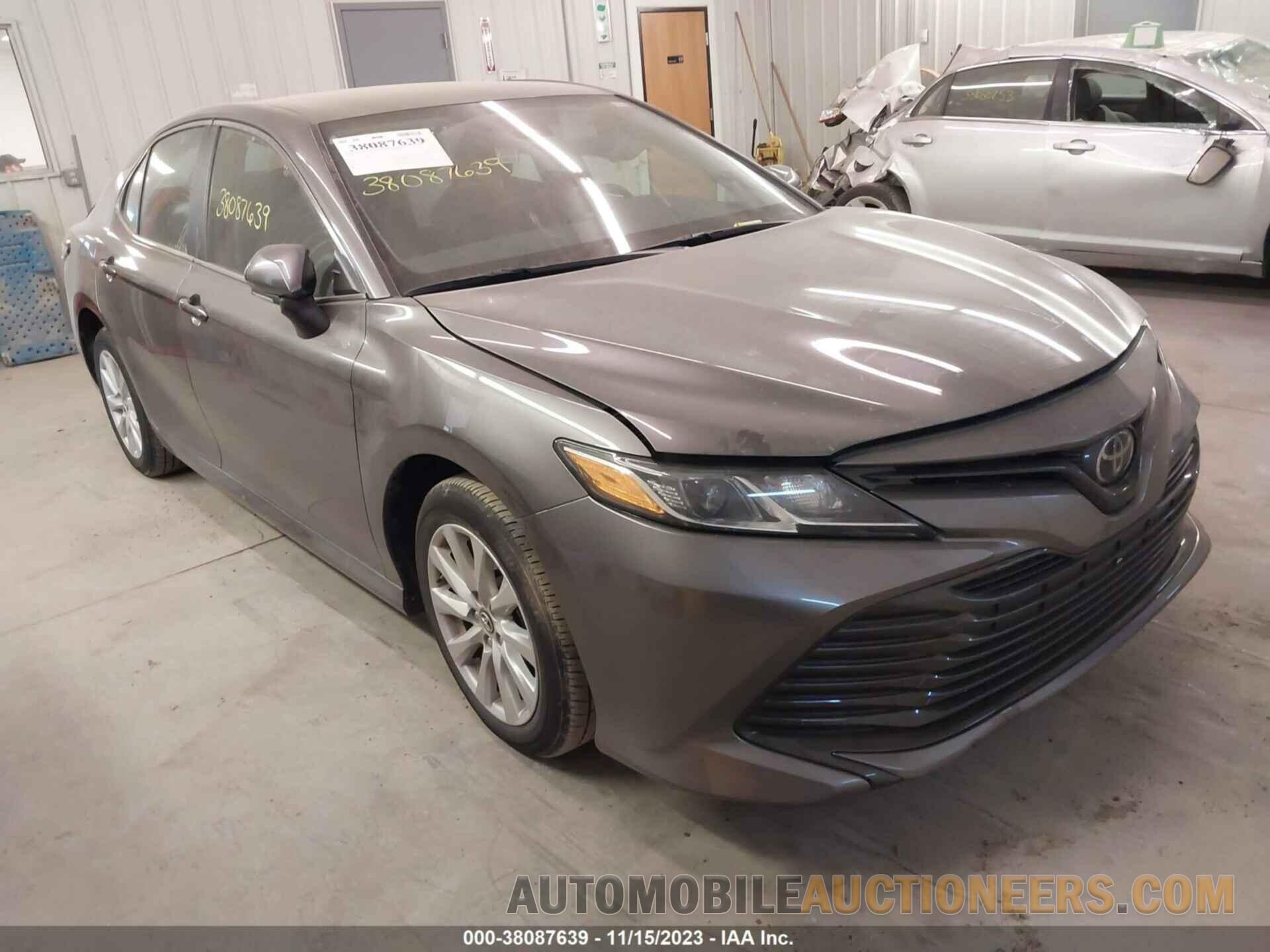 4T1B11HK2KU750265 TOYOTA CAMRY 2019