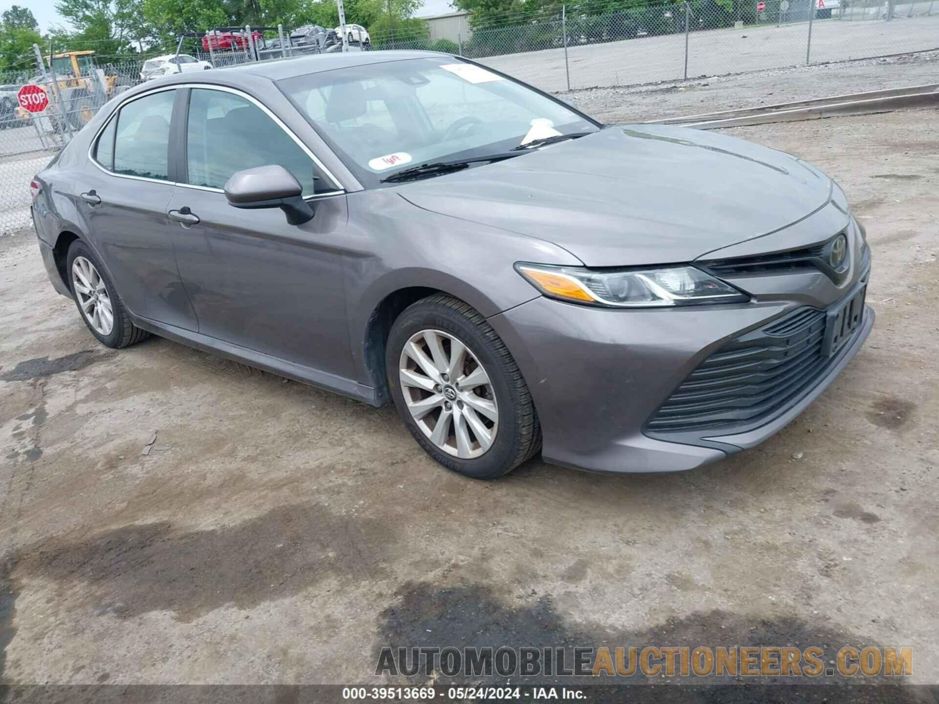 4T1B11HK2KU761718 TOYOTA CAMRY 2019