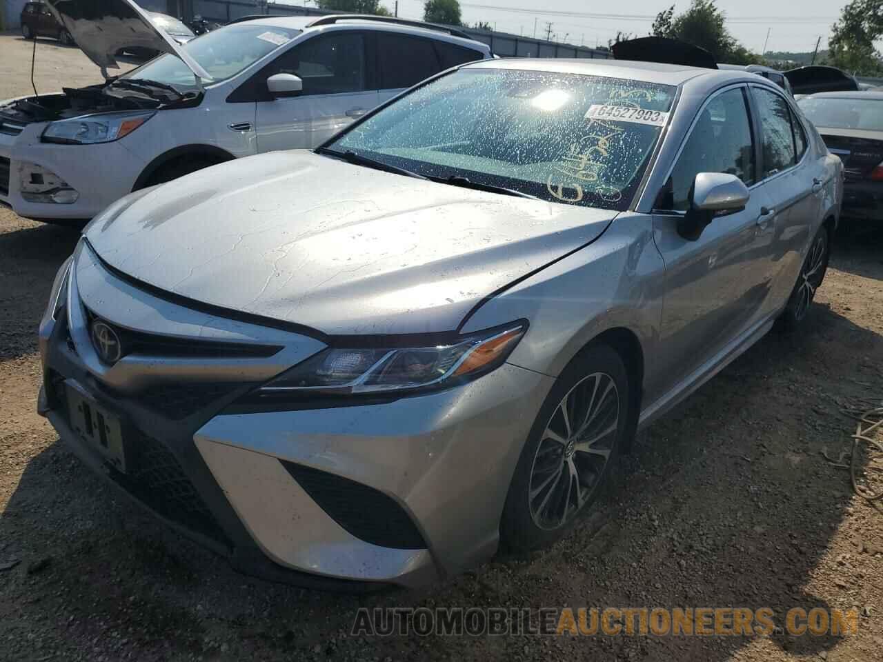 4T1B11HK2KU765672 TOYOTA CAMRY 2019