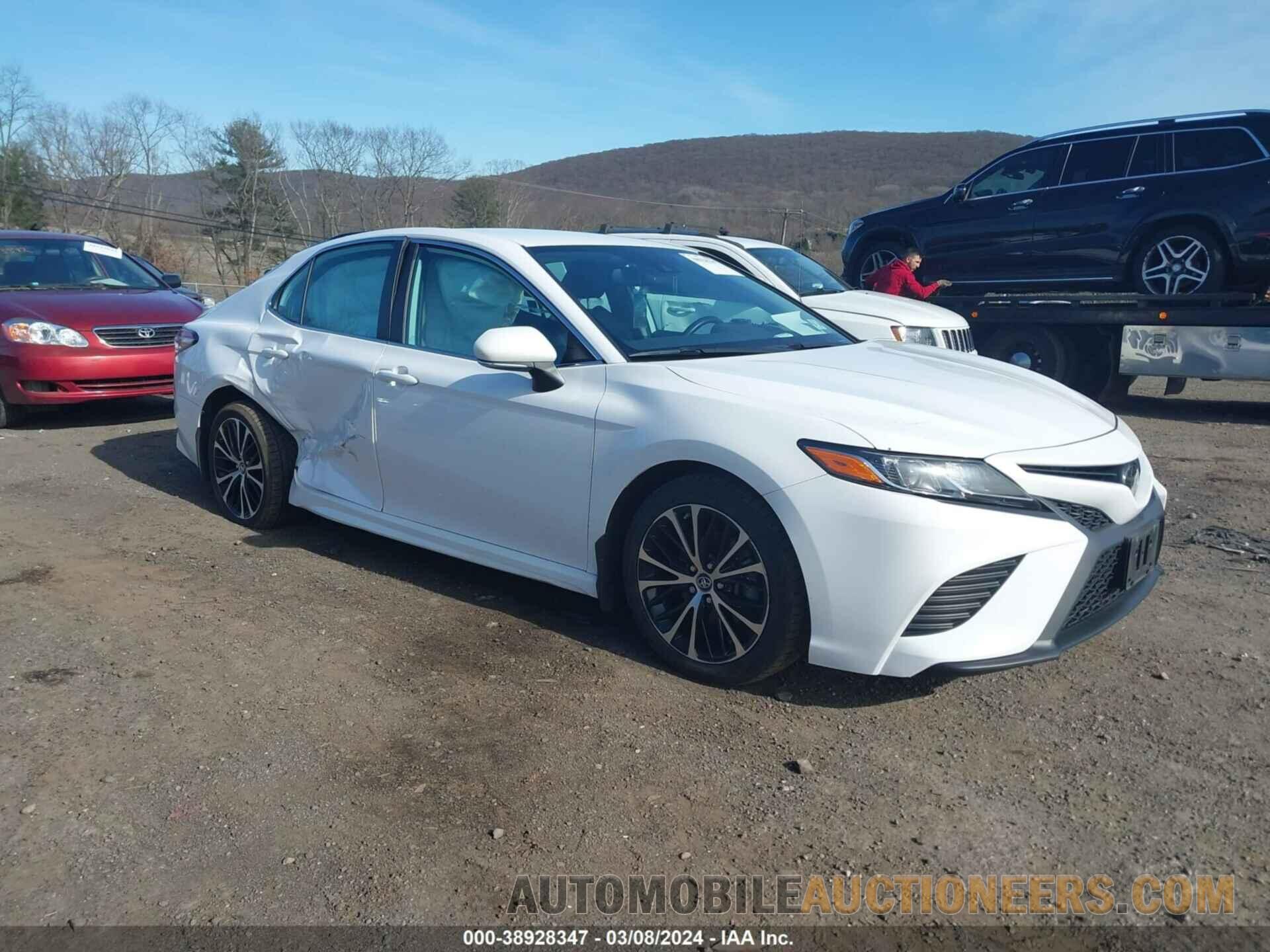 4T1B11HK2KU768538 TOYOTA CAMRY 2019