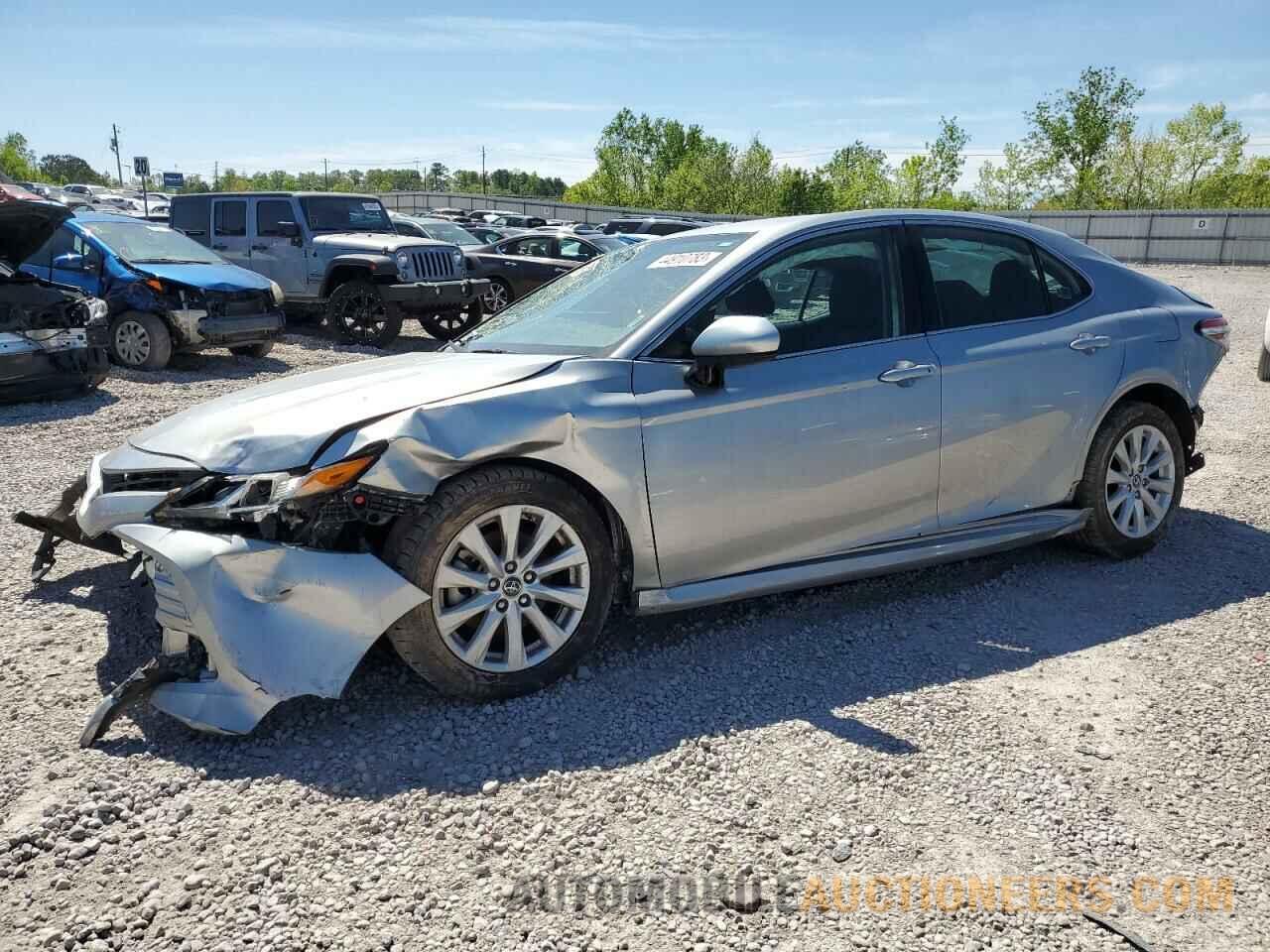 4T1B11HK2KU772055 TOYOTA CAMRY 2019