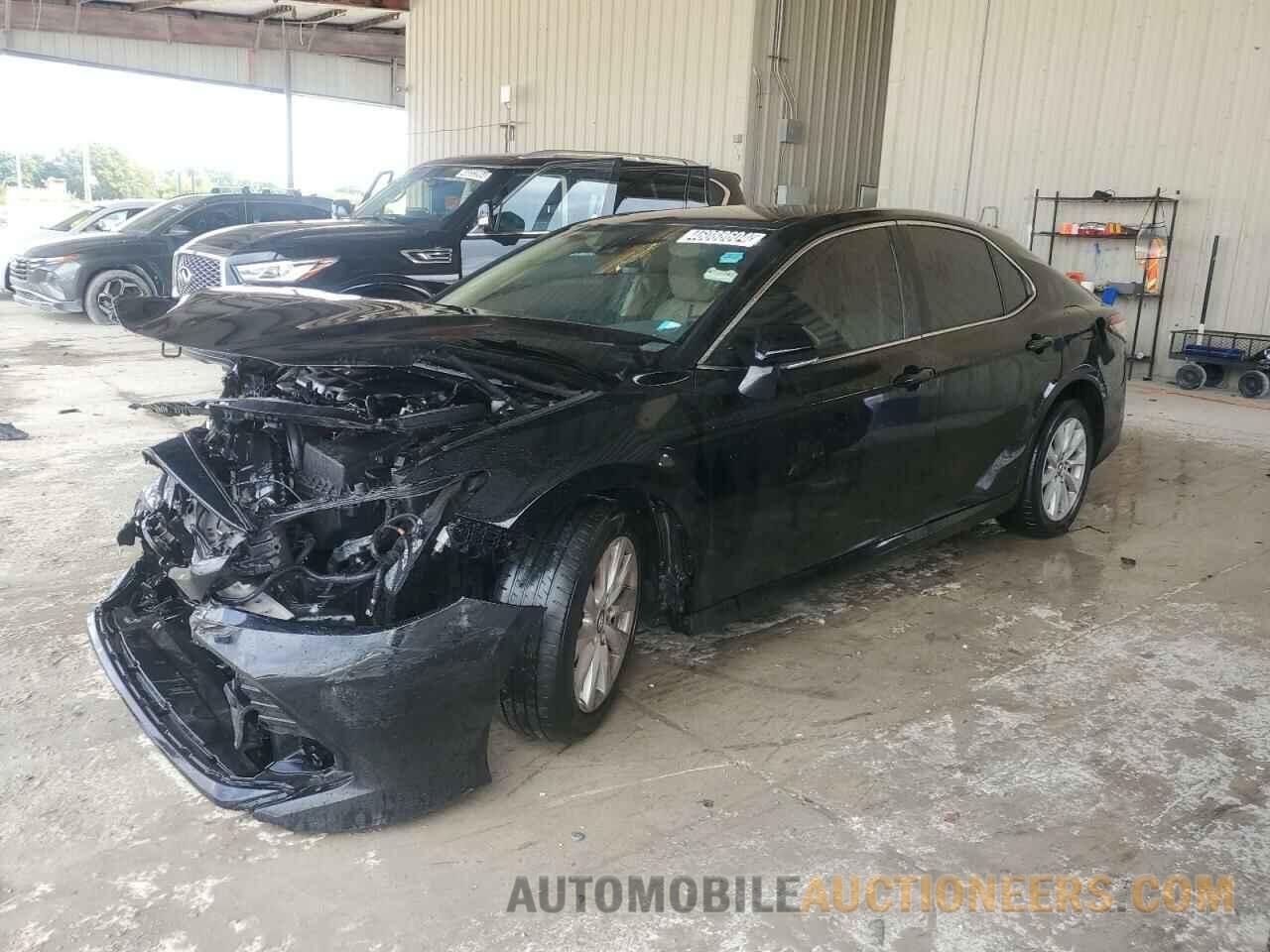 4T1B11HK2KU772542 TOYOTA CAMRY 2019