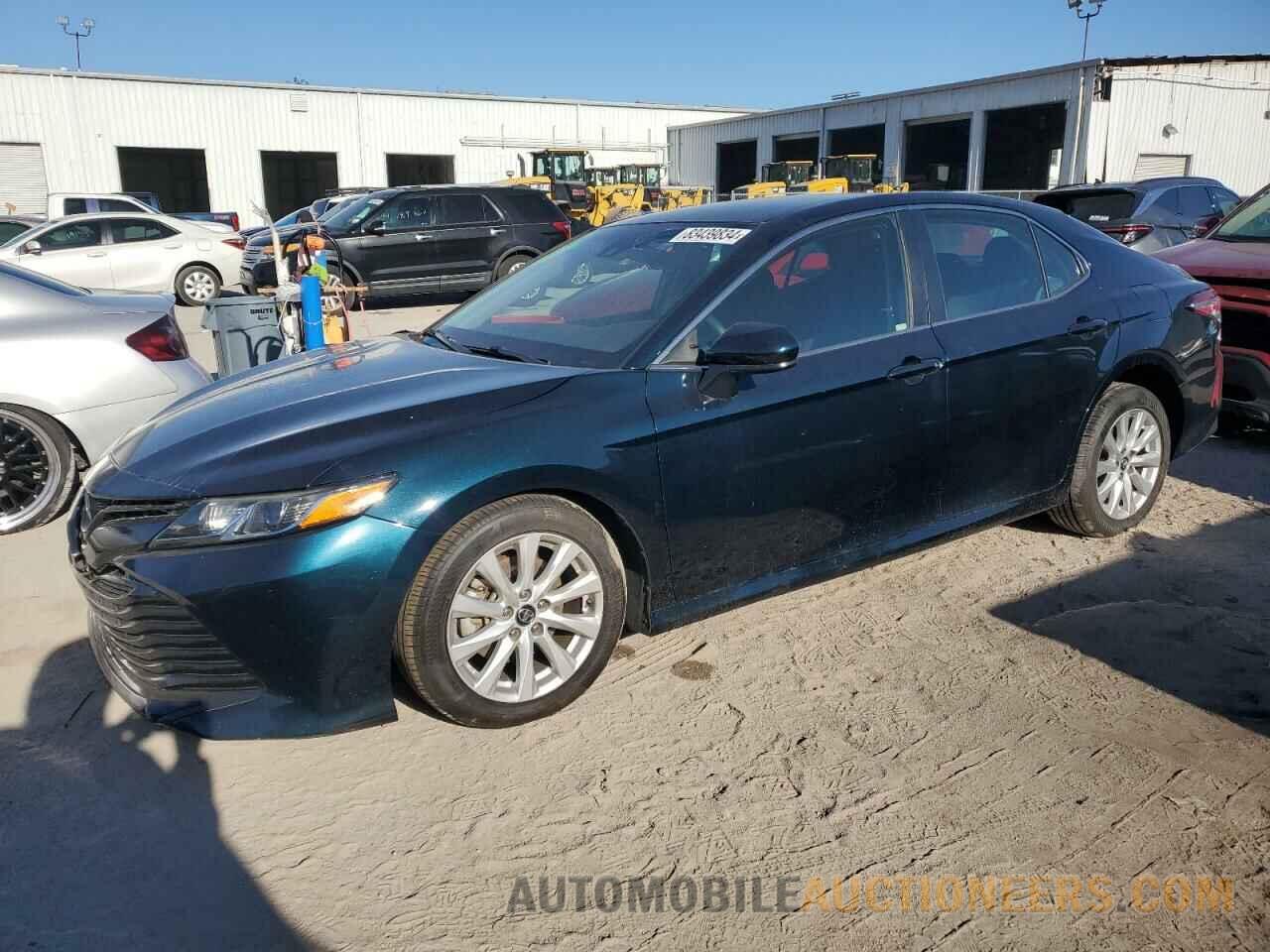 4T1B11HK2KU777451 TOYOTA CAMRY 2019