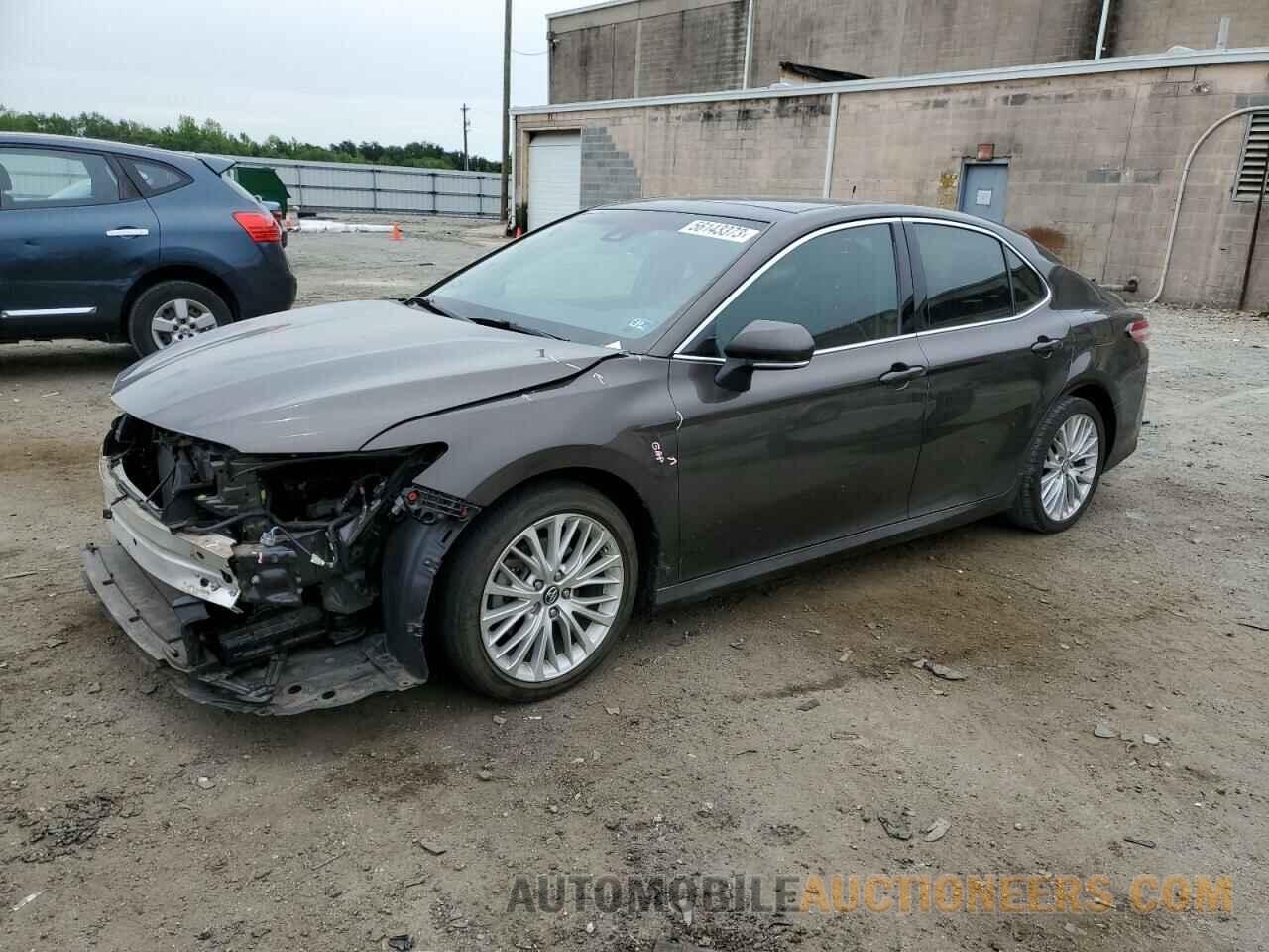 4T1B11HK2KU779121 TOYOTA CAMRY 2019