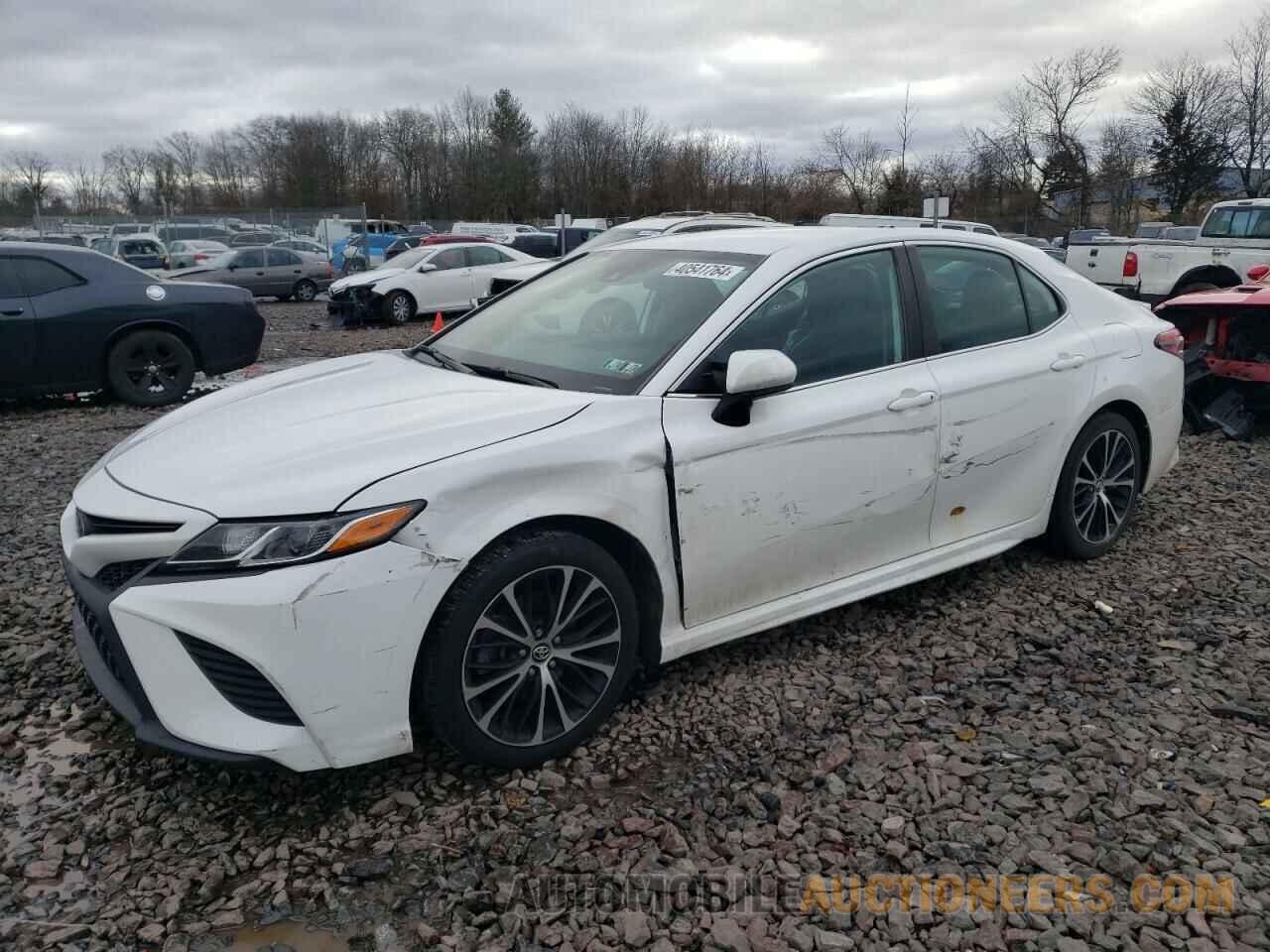 4T1B11HK2KU780012 TOYOTA CAMRY 2019