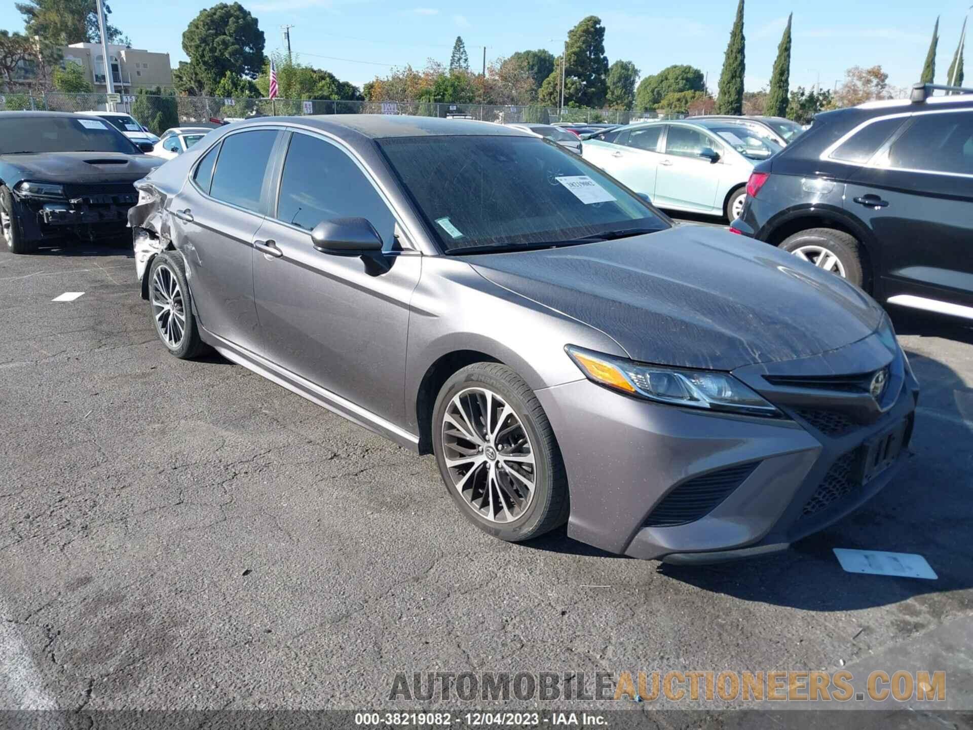 4T1B11HK2KU780852 TOYOTA CAMRY 2019