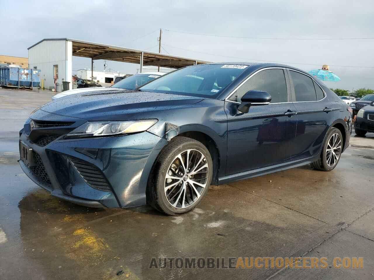 4T1B11HK2KU784738 TOYOTA CAMRY 2019