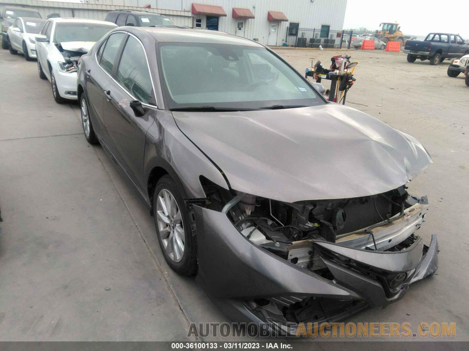 4T1B11HK2KU790944 TOYOTA CAMRY 2019