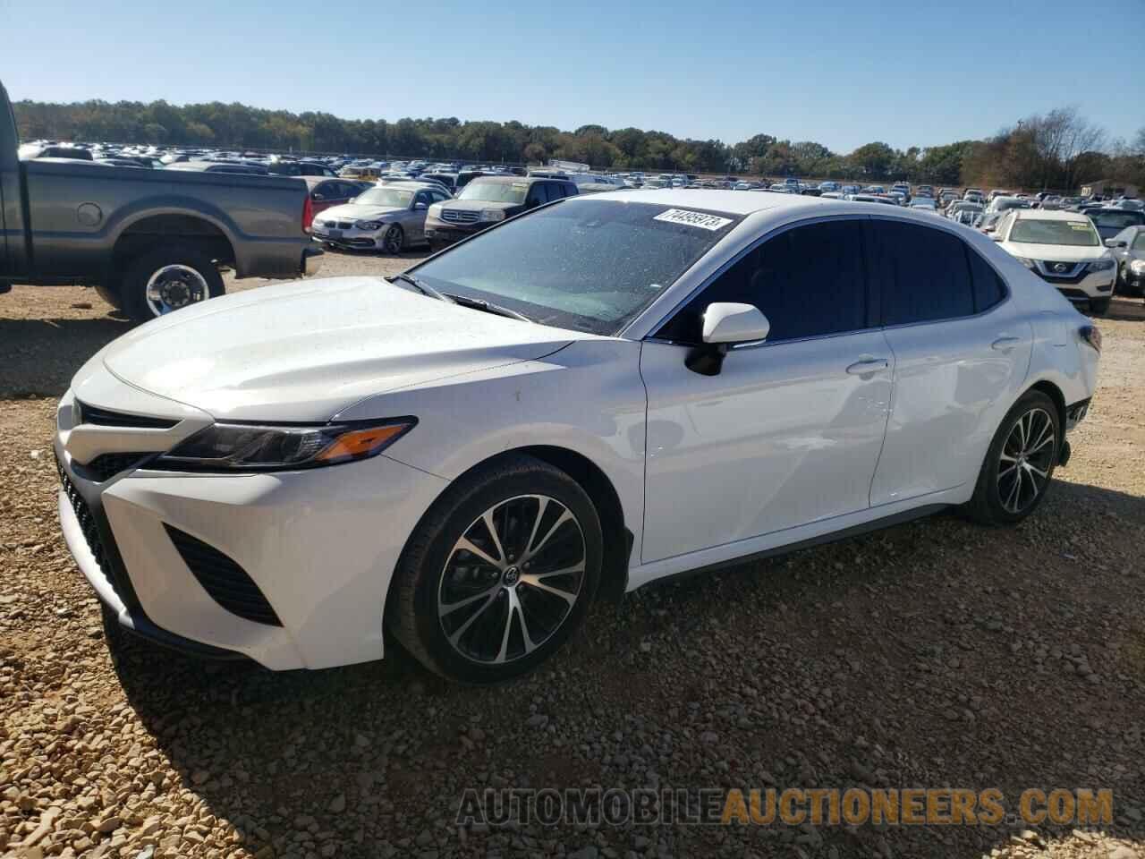 4T1B11HK2KU802672 TOYOTA CAMRY 2019